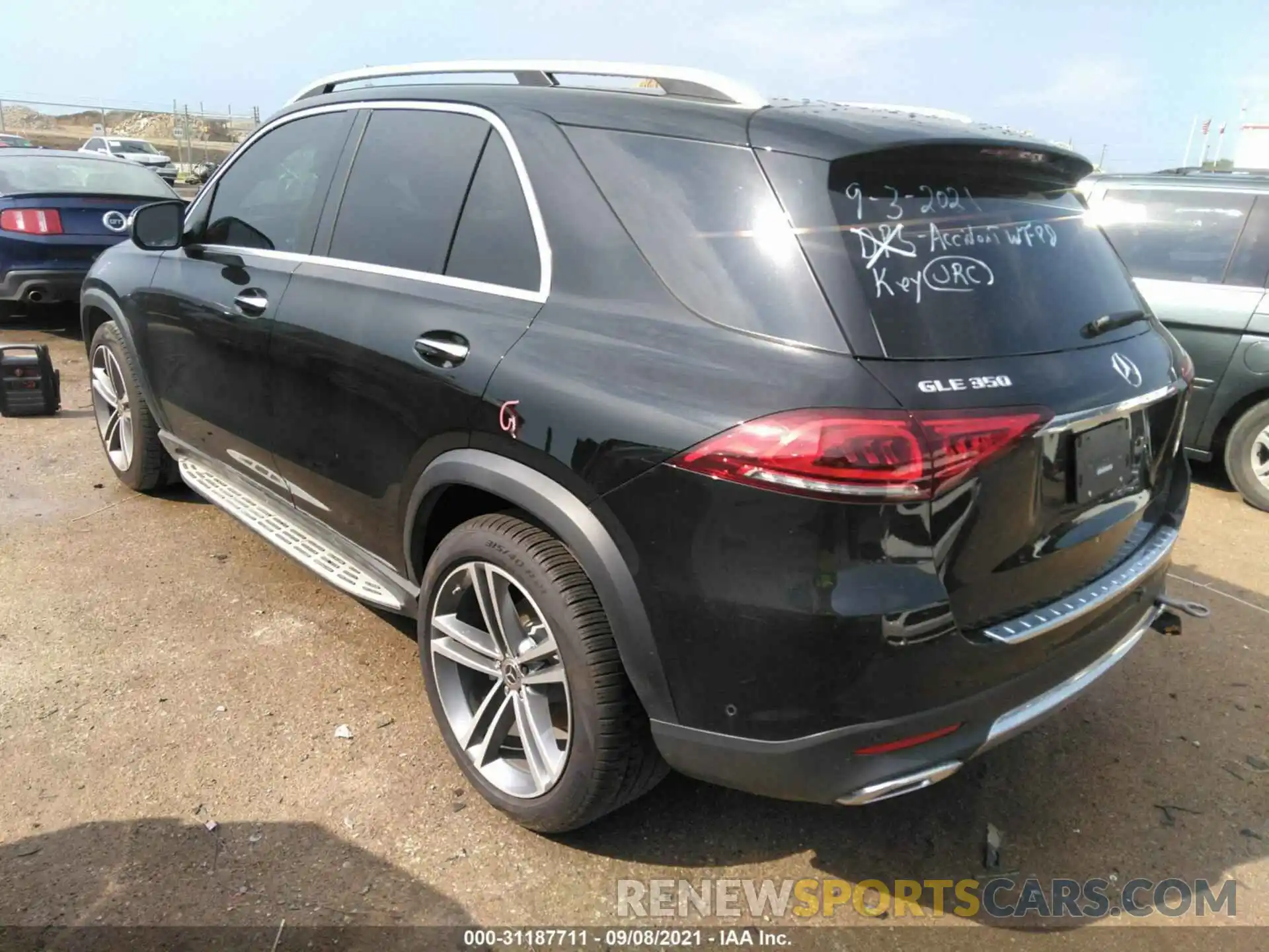 3 Фотография поврежденного автомобиля 4JGFB4JB4MA457367 MERCEDES-BENZ GLE 2021