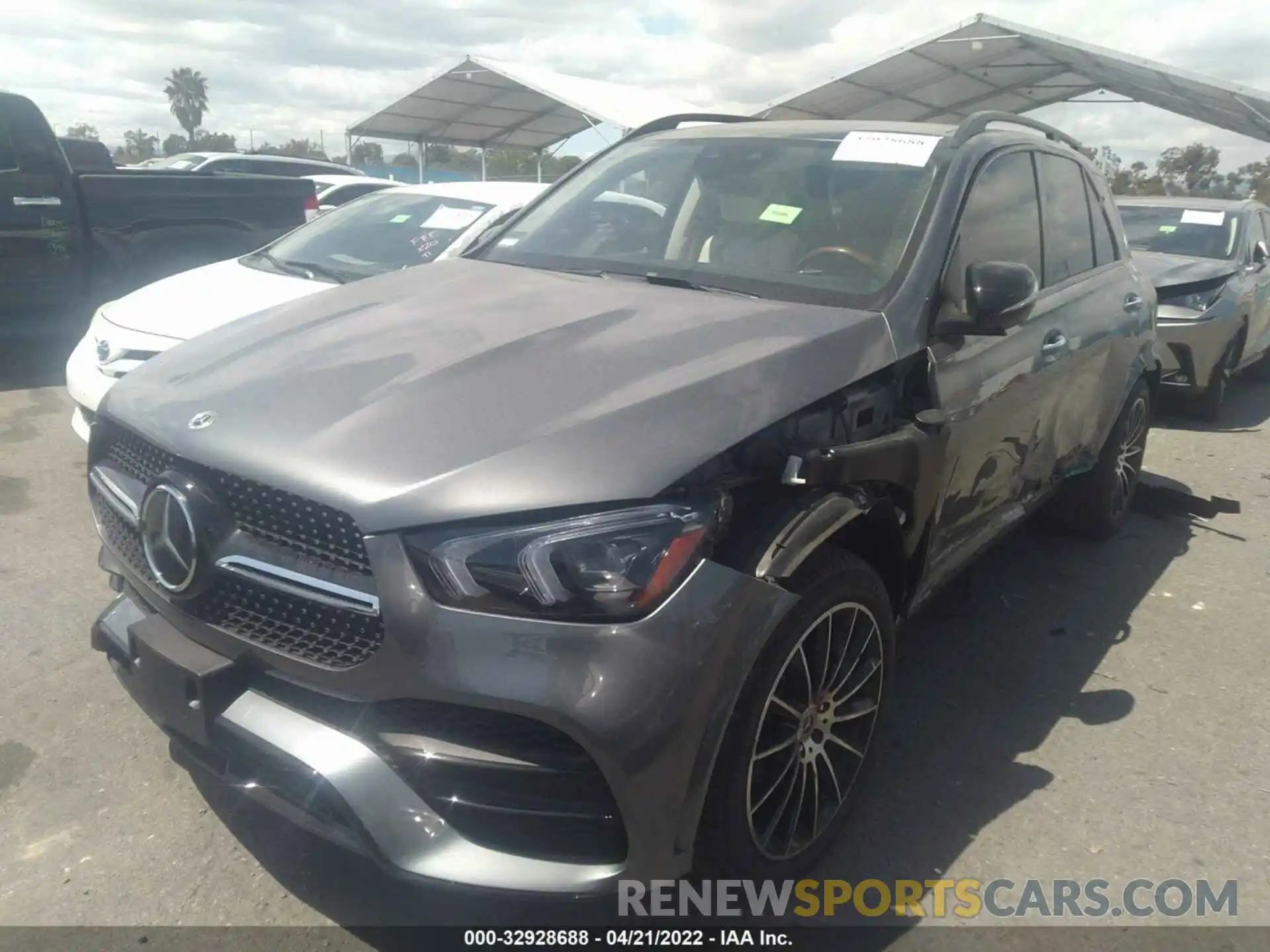 2 Photograph of a damaged car 4JGFB4JB5MA484495 MERCEDES-BENZ GLE 2021