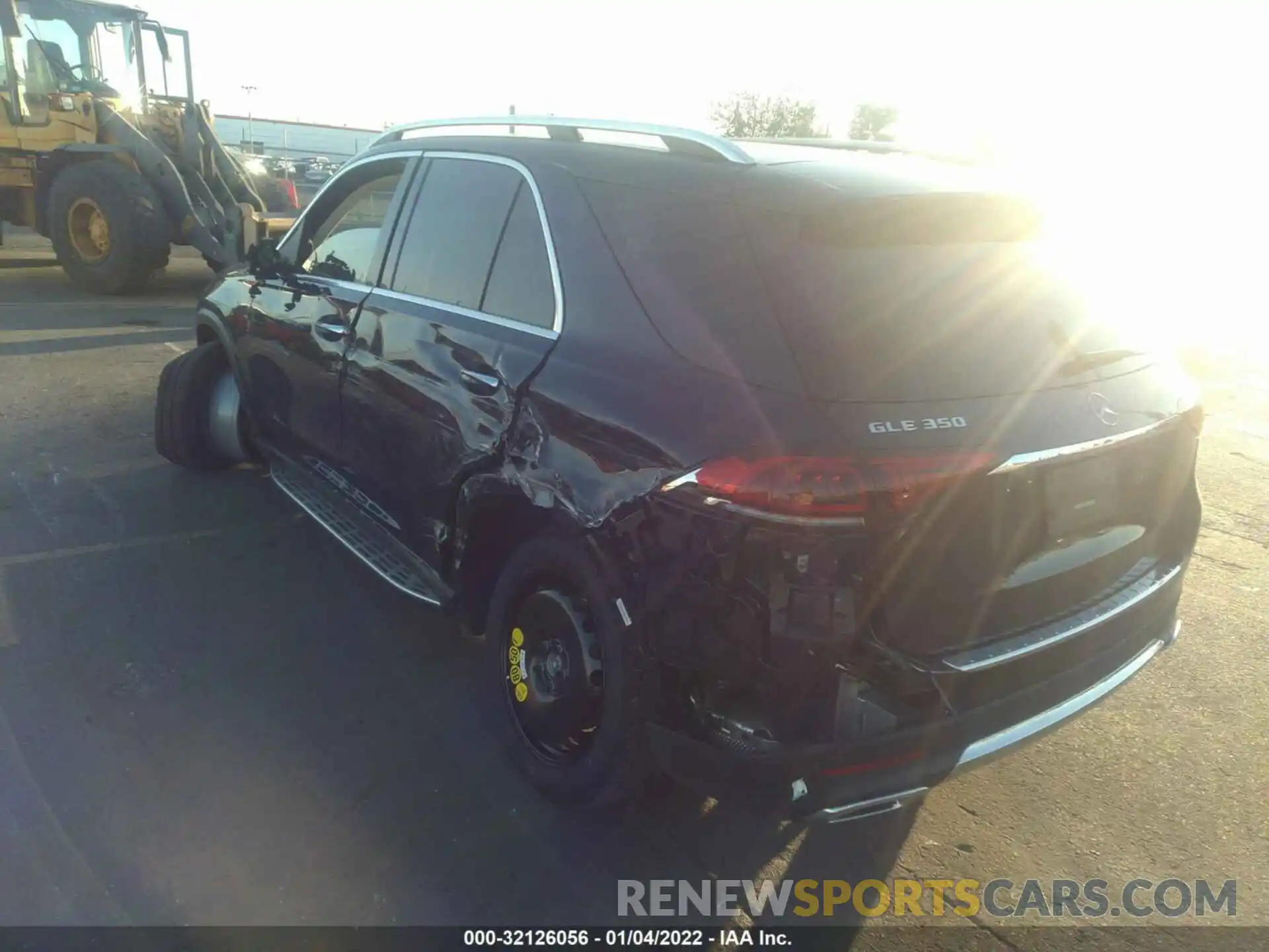 3 Photograph of a damaged car 4JGFB4JB6MA490760 MERCEDES-BENZ GLE 2021