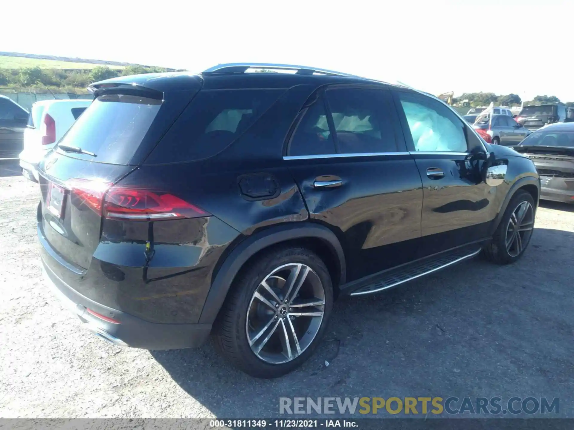 4 Photograph of a damaged car 4JGFB4JB7MA515665 MERCEDES-BENZ GLE 2021