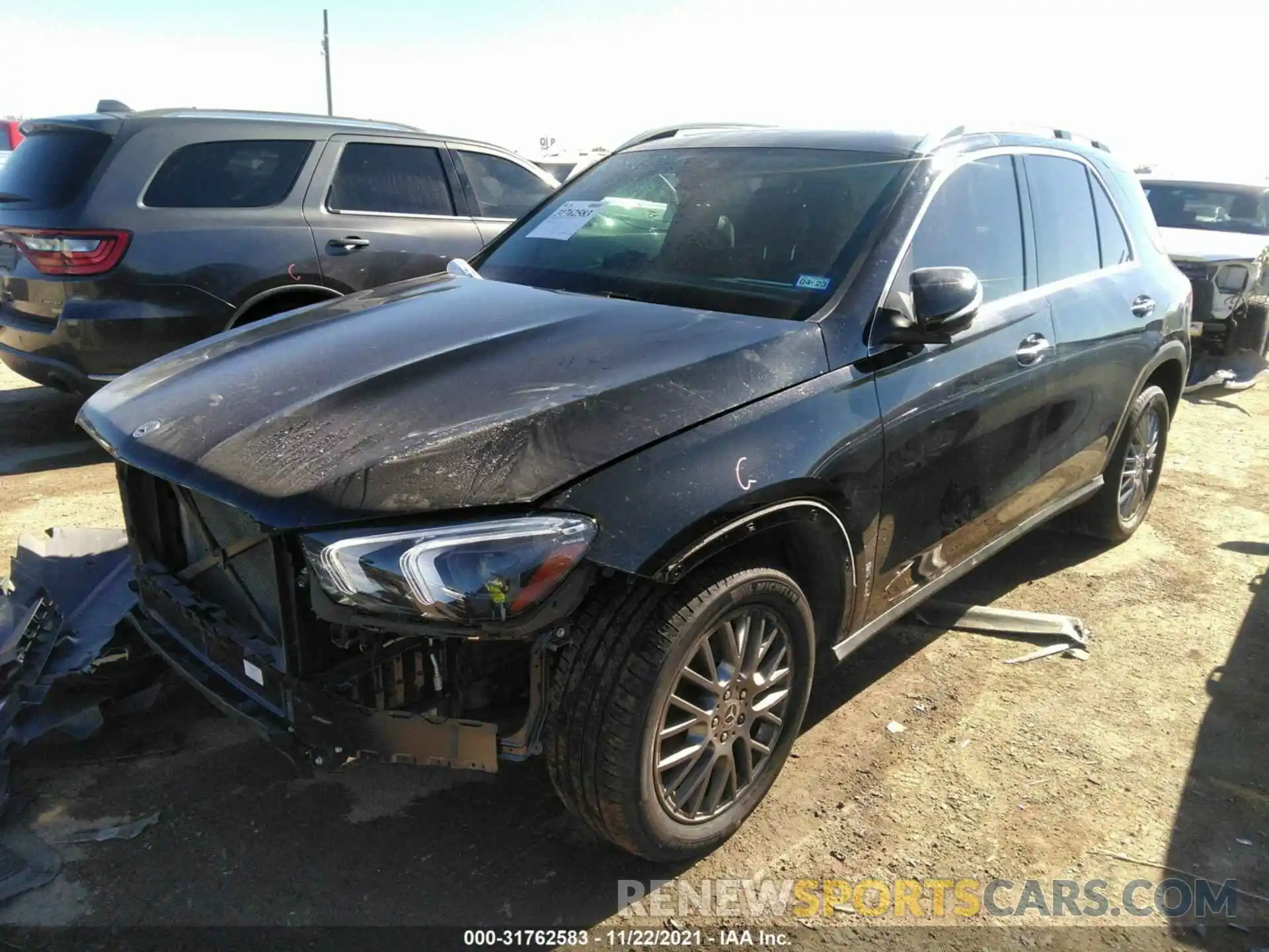 2 Photograph of a damaged car 4JGFB4JB9MA444906 MERCEDES-BENZ GLE 2021