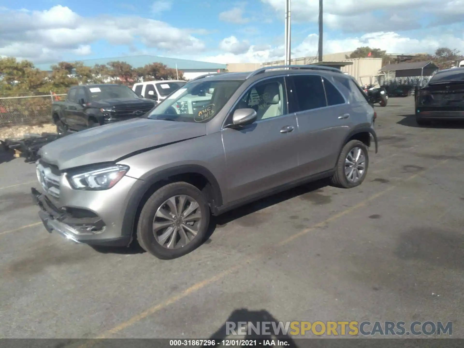 2 Photograph of a damaged car 4JGFB4JE3MA526785 MERCEDES-BENZ GLE 2021