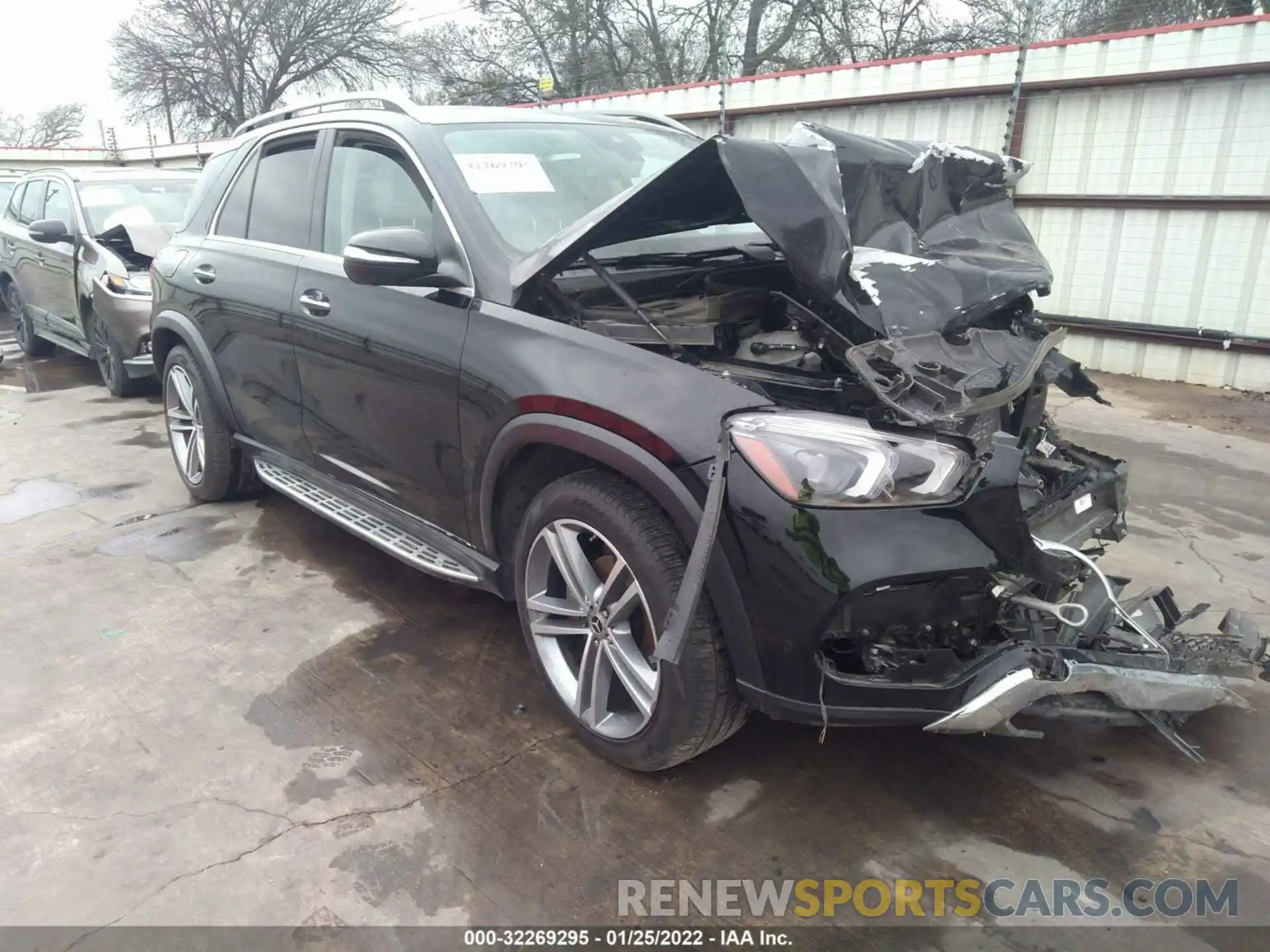 1 Photograph of a damaged car 4JGFB4JE6MA538154 MERCEDES-BENZ GLE 2021