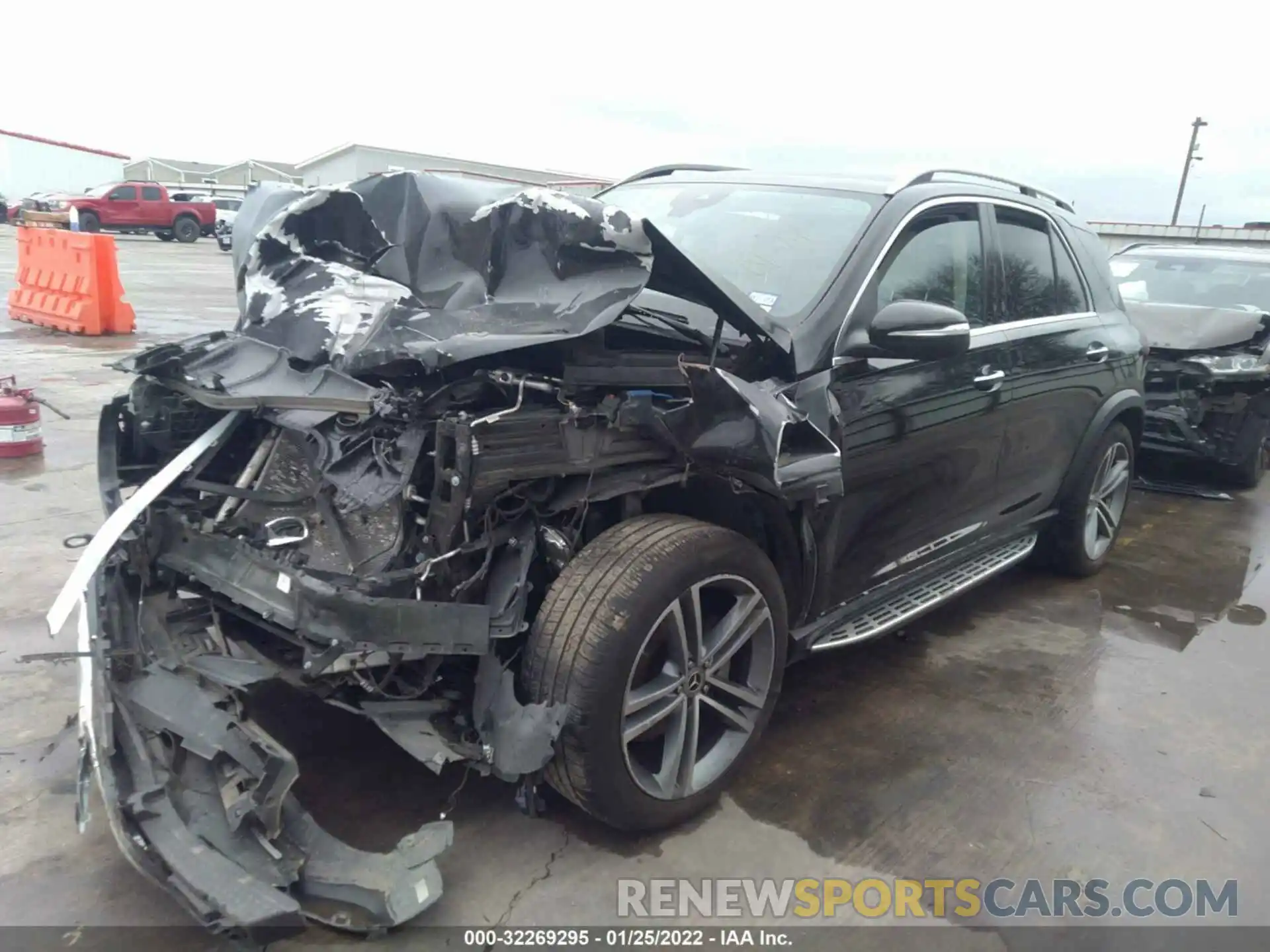 2 Photograph of a damaged car 4JGFB4JE6MA538154 MERCEDES-BENZ GLE 2021