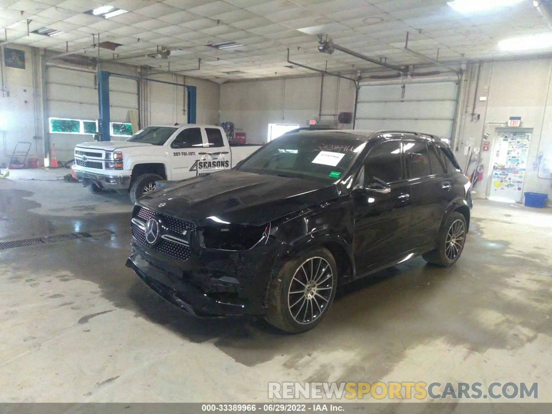 2 Photograph of a damaged car 4JGFB4KB0MA459616 MERCEDES-BENZ GLE 2021