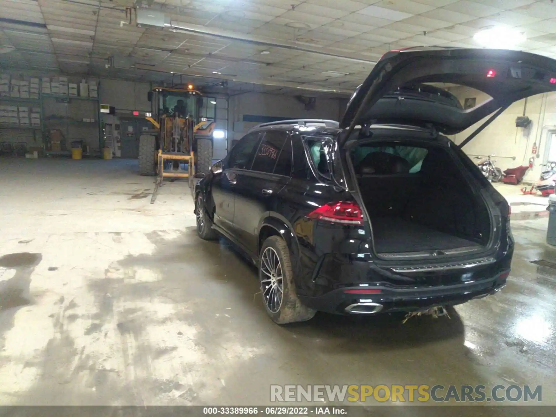 3 Photograph of a damaged car 4JGFB4KB0MA459616 MERCEDES-BENZ GLE 2021