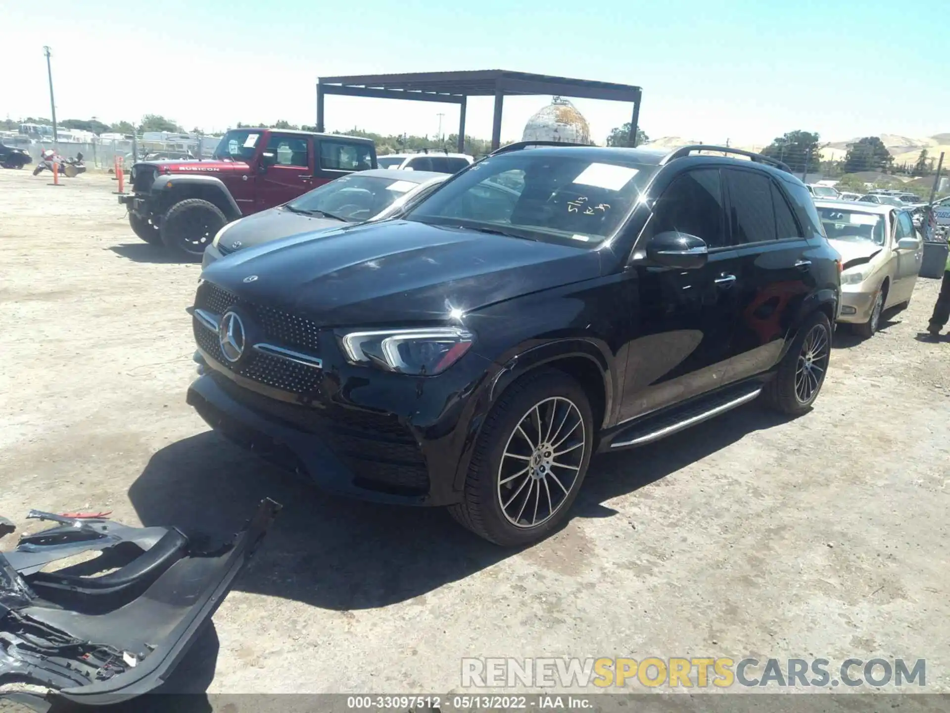 2 Photograph of a damaged car 4JGFB4KB3MA474174 MERCEDES-BENZ GLE 2021