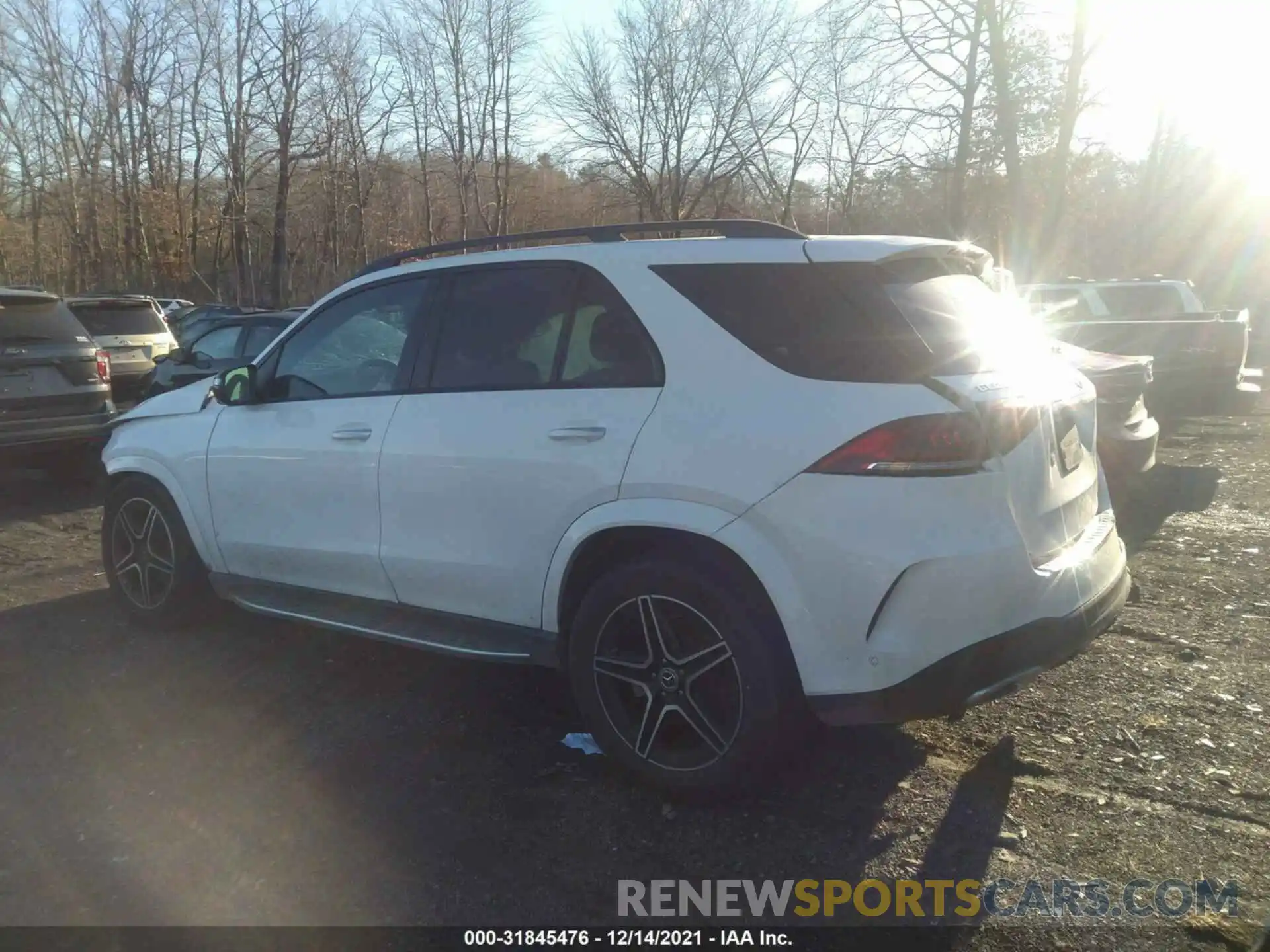 3 Photograph of a damaged car 4JGFB4KB4MA395547 MERCEDES-BENZ GLE 2021