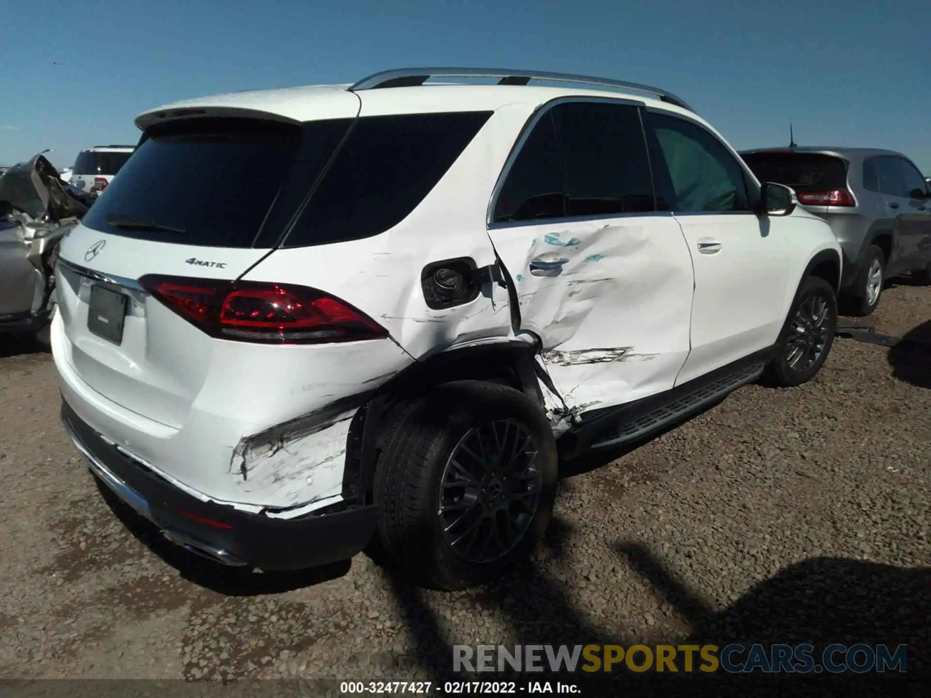 4 Photograph of a damaged car 4JGFB4KB6MA390088 MERCEDES-BENZ GLE 2021