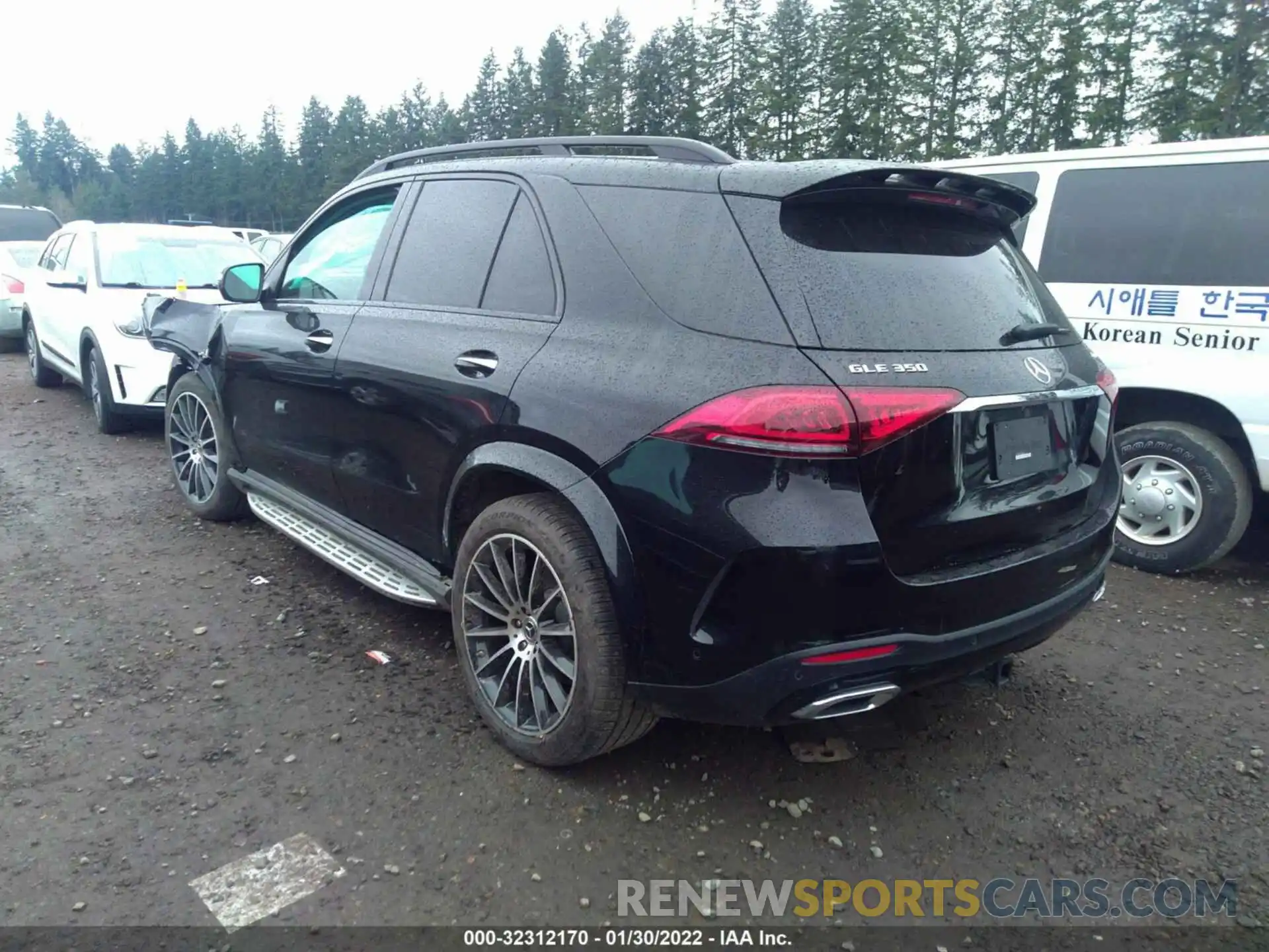 3 Photograph of a damaged car 4JGFB4KB6MA475464 MERCEDES-BENZ GLE 2021