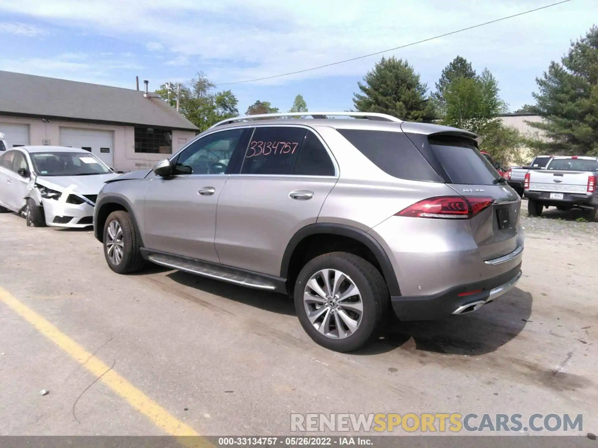 3 Photograph of a damaged car 4JGFB4KB6MA560577 MERCEDES-BENZ GLE 2021