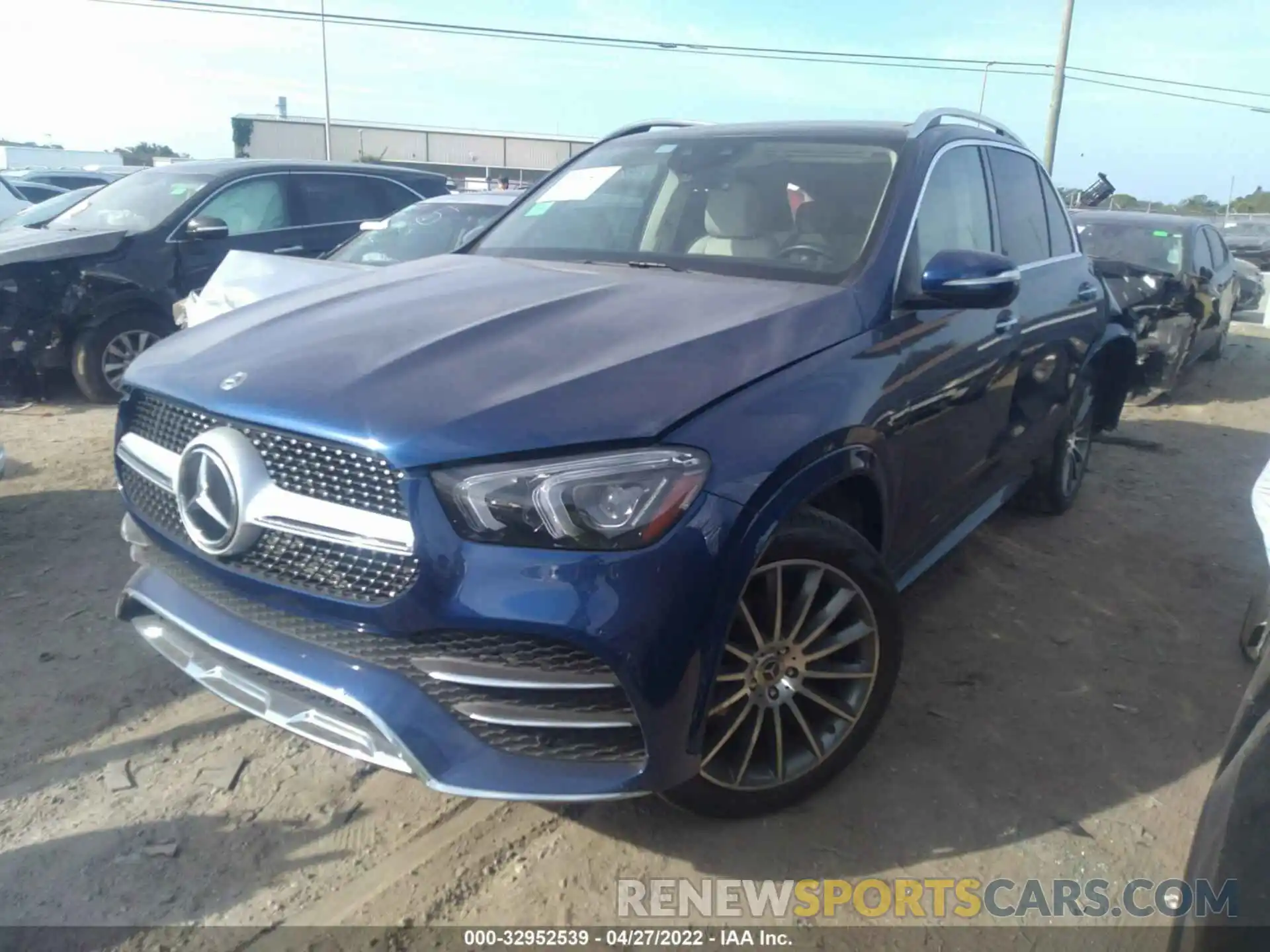 2 Photograph of a damaged car 4JGFB4KB7MA363045 MERCEDES-BENZ GLE 2021