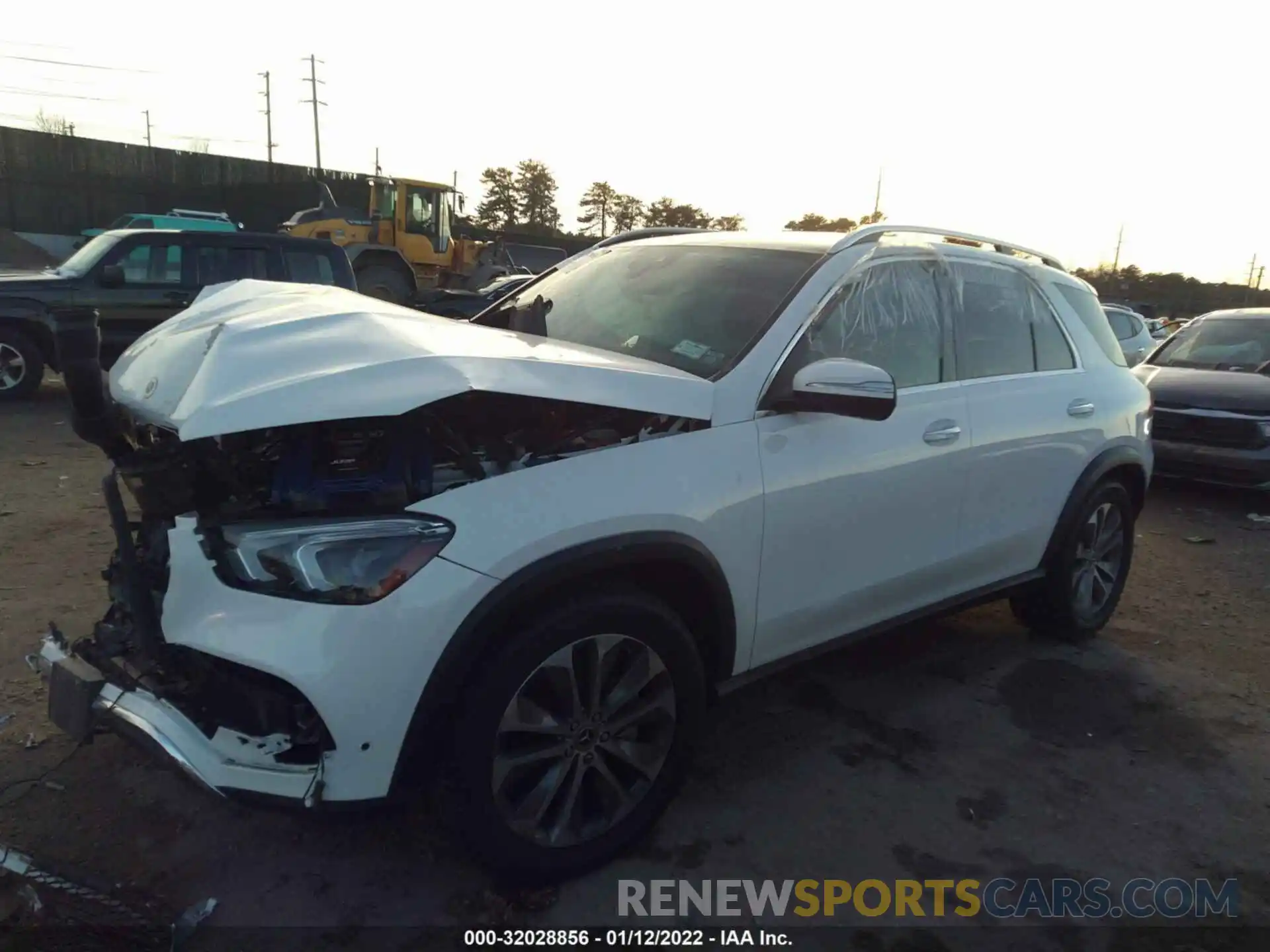 2 Photograph of a damaged car 4JGFB4KB7MA467261 MERCEDES-BENZ GLE 2021