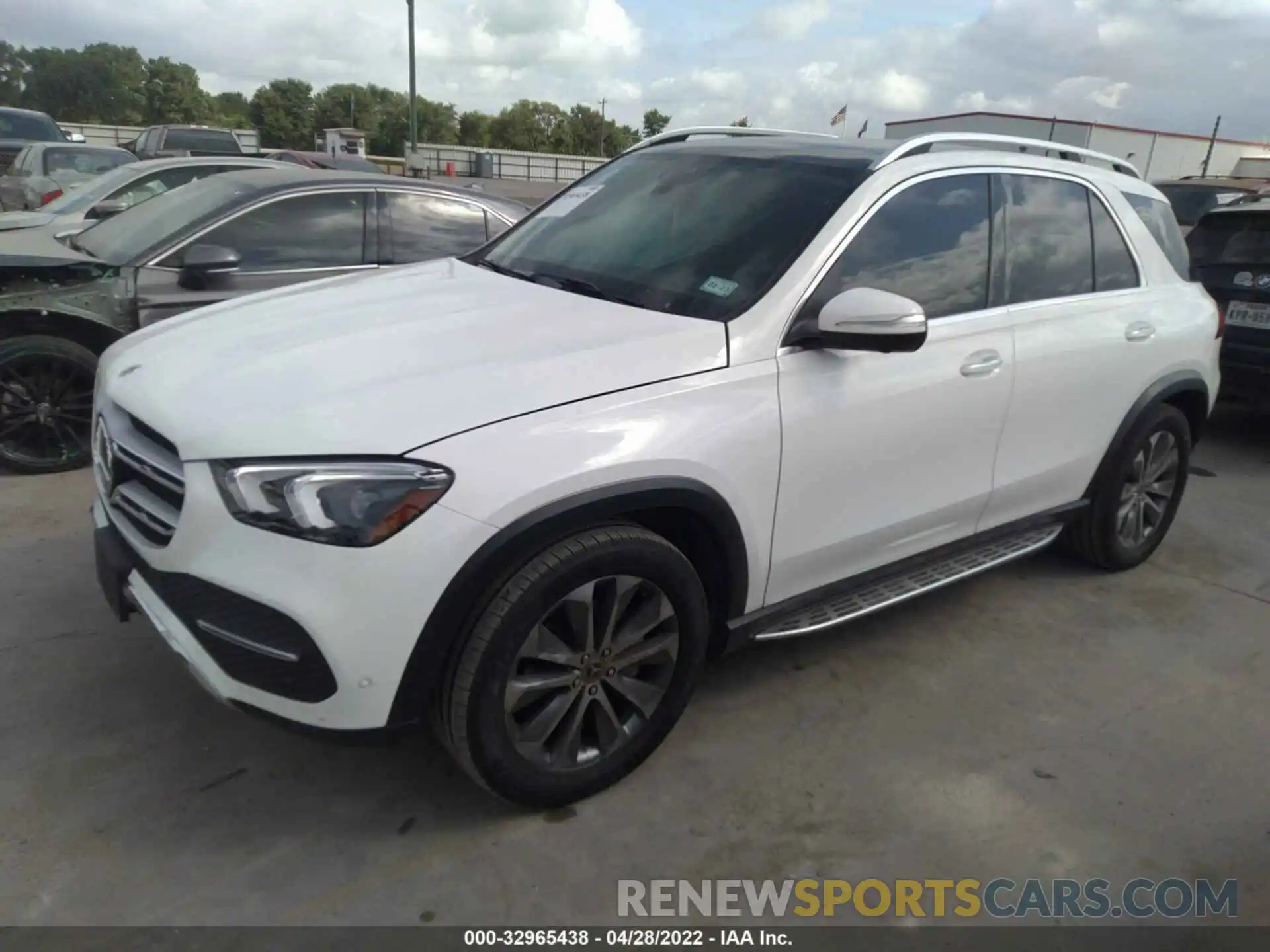 2 Photograph of a damaged car 4JGFB4KB7MA505006 MERCEDES-BENZ GLE 2021