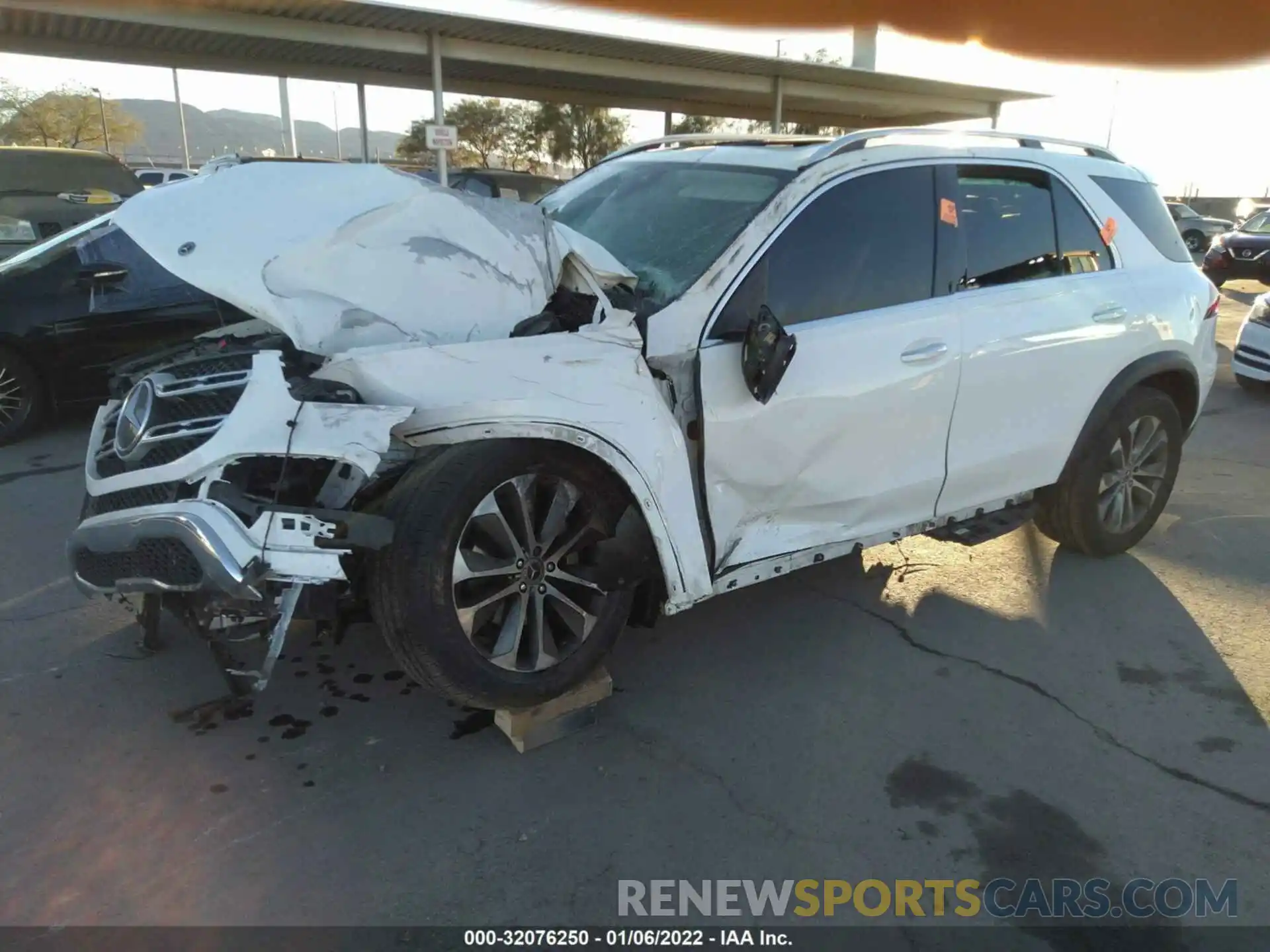 2 Photograph of a damaged car 4JGFB4KB8MA312881 MERCEDES-BENZ GLE 2021