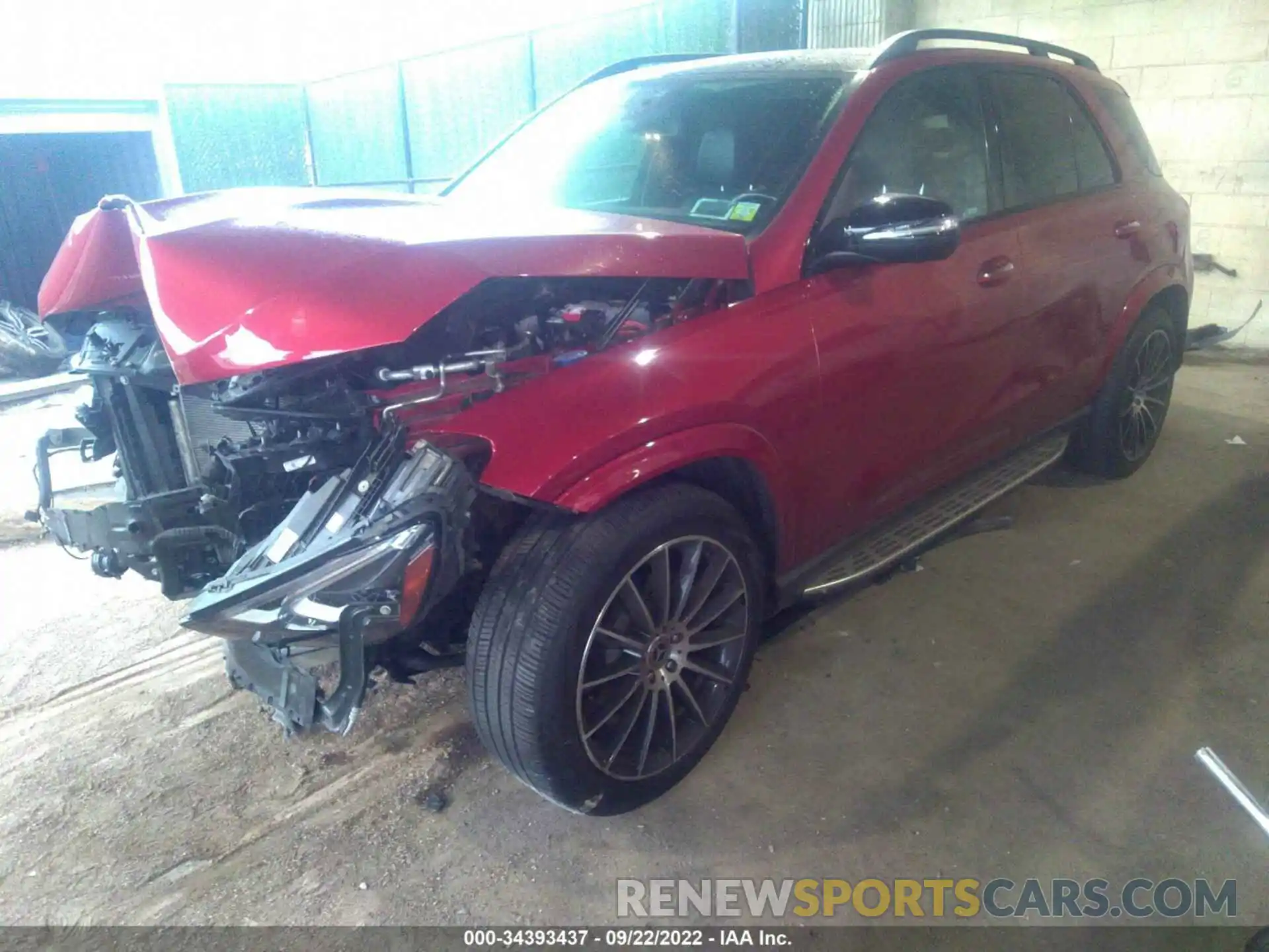 2 Photograph of a damaged car 4JGFB4KB8MA362843 MERCEDES-BENZ GLE 2021