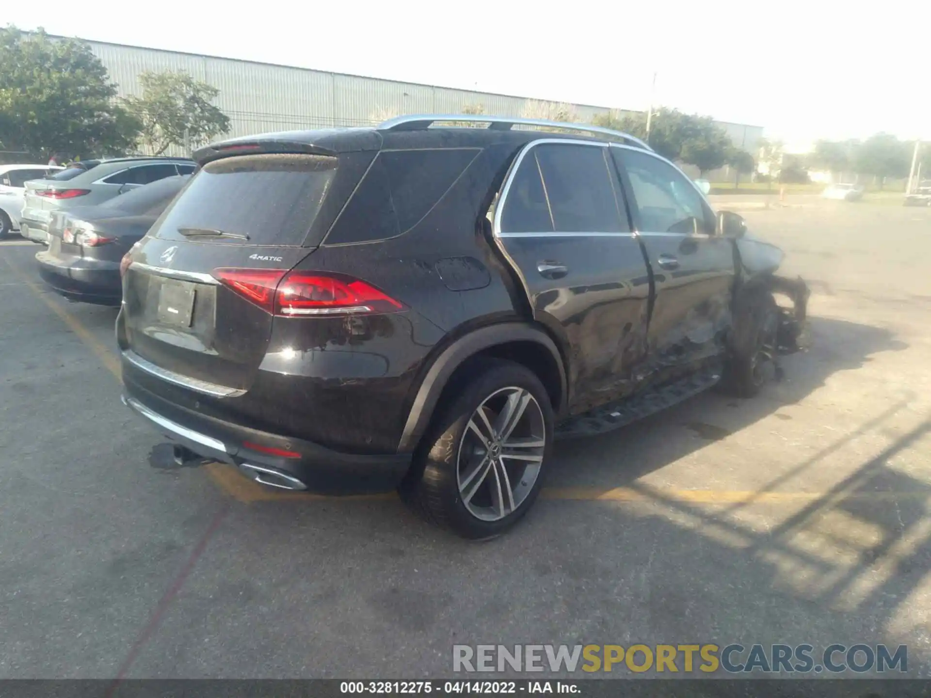 4 Photograph of a damaged car 4JGFB4KE4MA455286 MERCEDES-BENZ GLE 2021