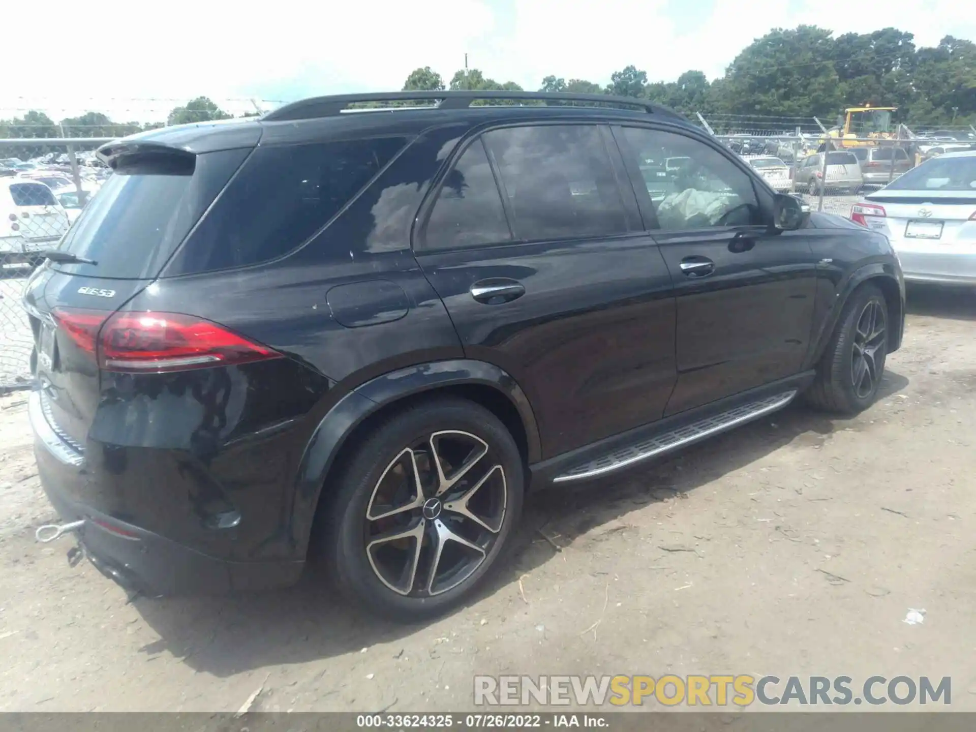 4 Photograph of a damaged car 4JGFB6BB1MA322678 MERCEDES-BENZ GLE 2021