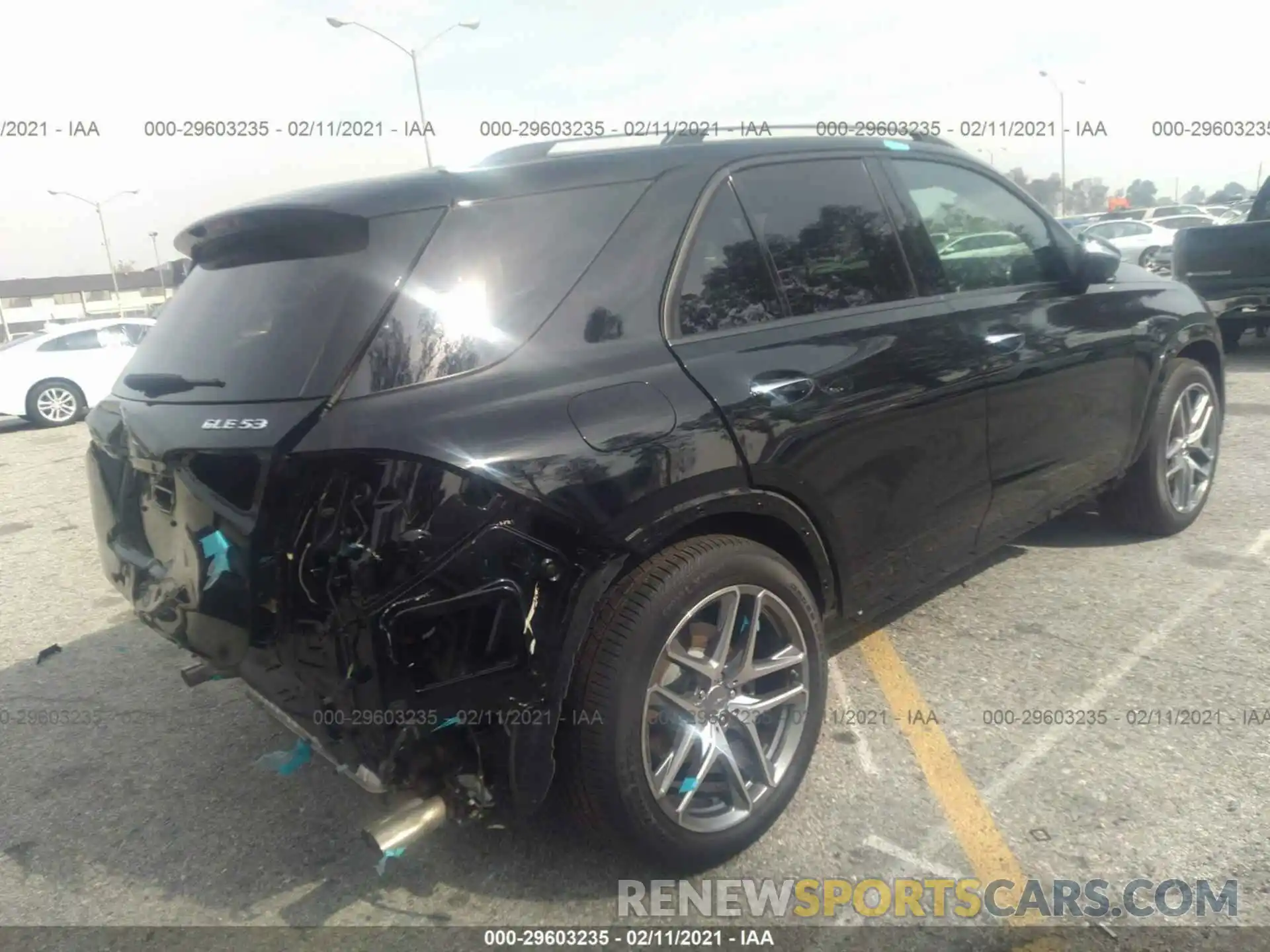 4 Photograph of a damaged car 4JGFB6BB8MA286889 MERCEDES-BENZ GLE 2021