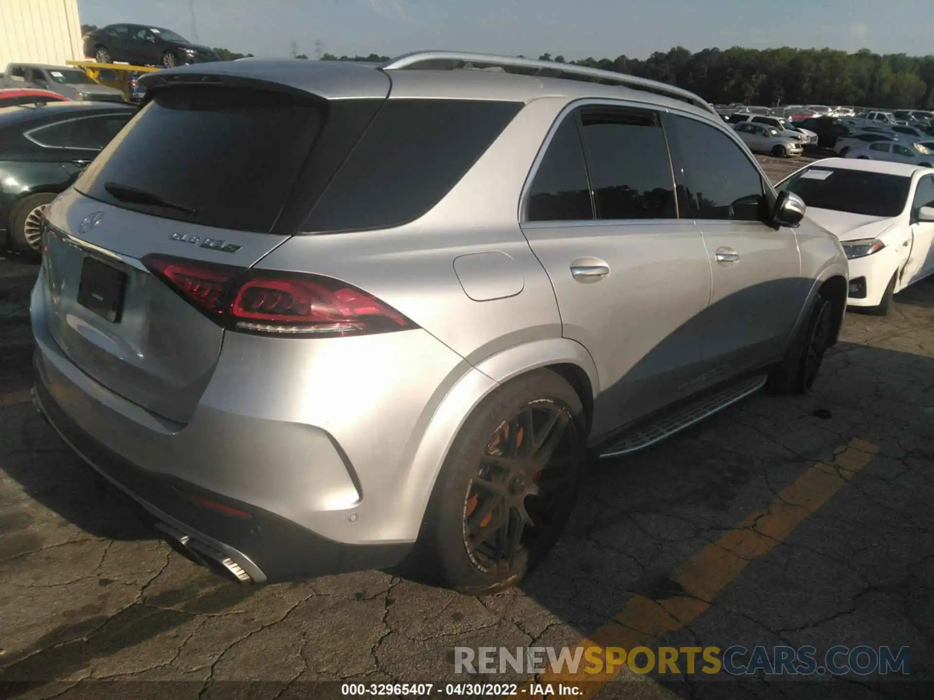 4 Photograph of a damaged car 4JGFB8KB3MA308566 MERCEDES-BENZ GLE 2021