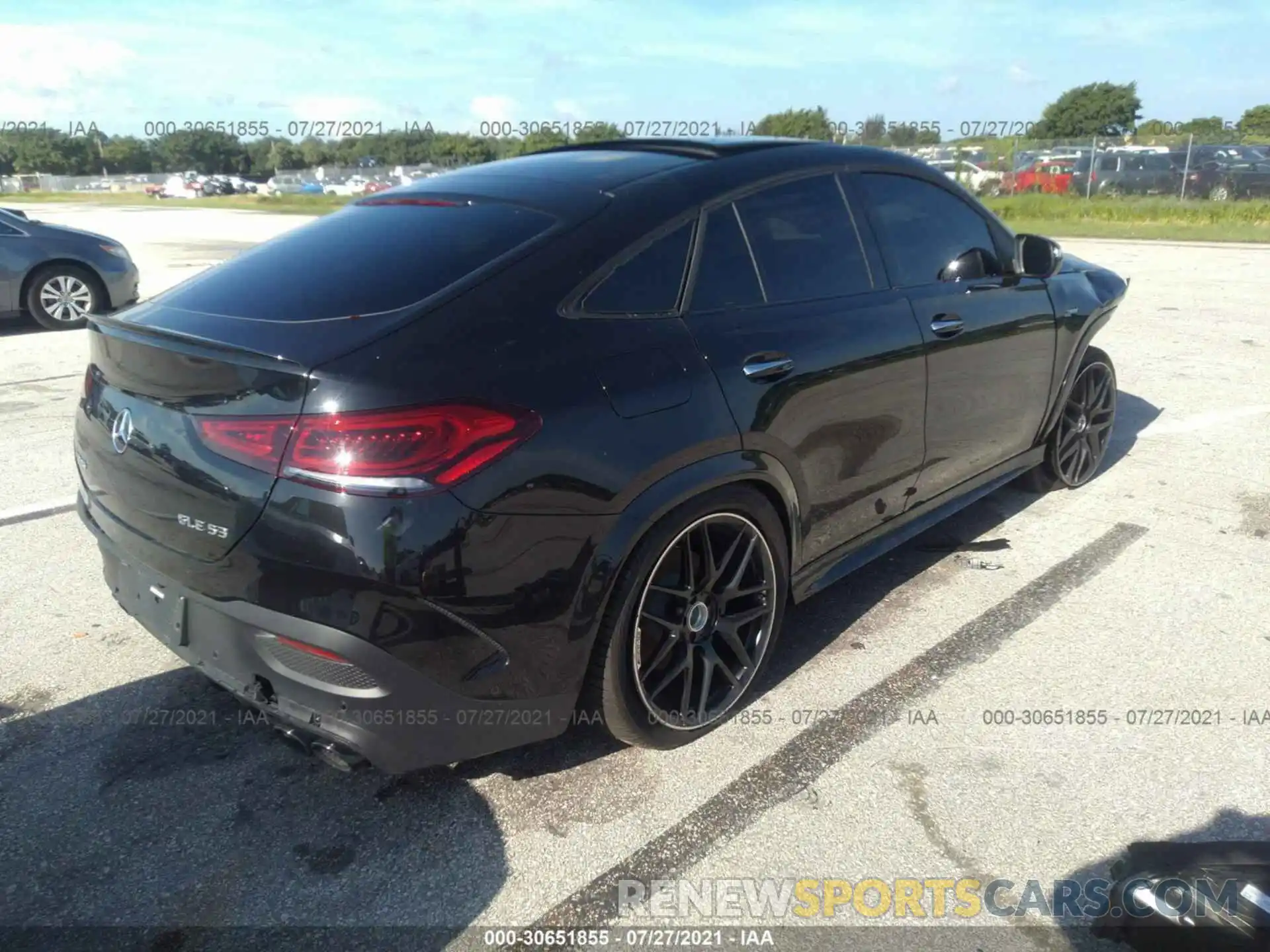 4 Photograph of a damaged car 4JGFD6BB0MA469147 MERCEDES-BENZ GLE 2021