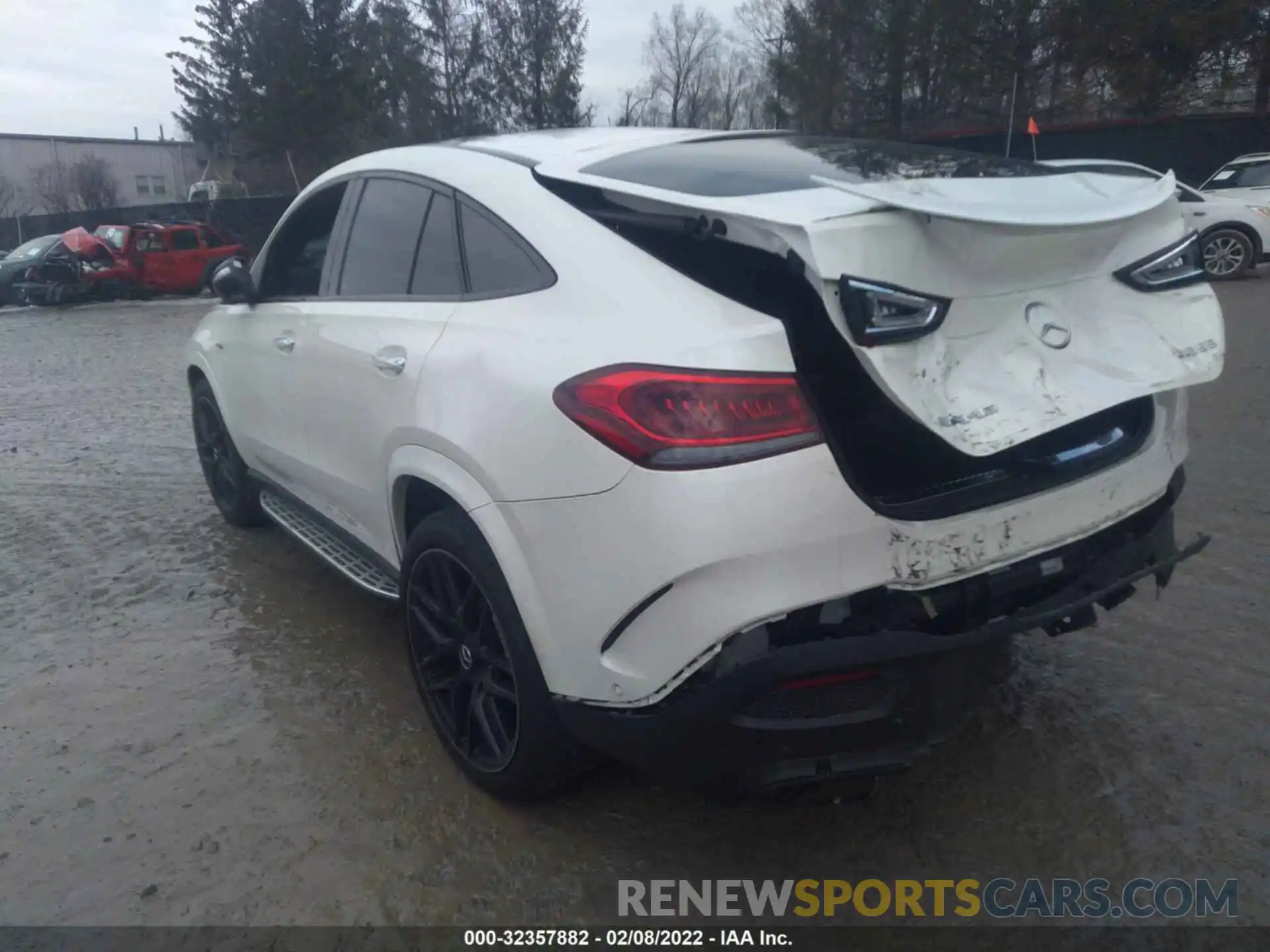 3 Photograph of a damaged car 4JGFD6BB4MA207616 MERCEDES-BENZ GLE 2021