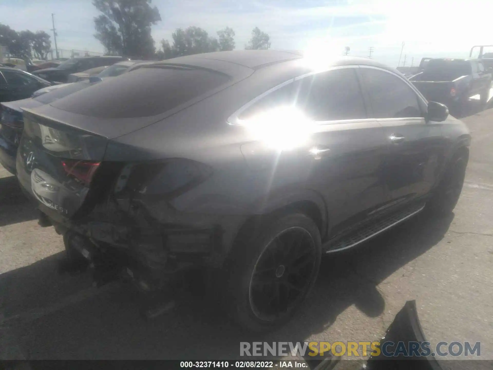 4 Photograph of a damaged car 4JGFD6BB5MA254833 MERCEDES-BENZ GLE 2021