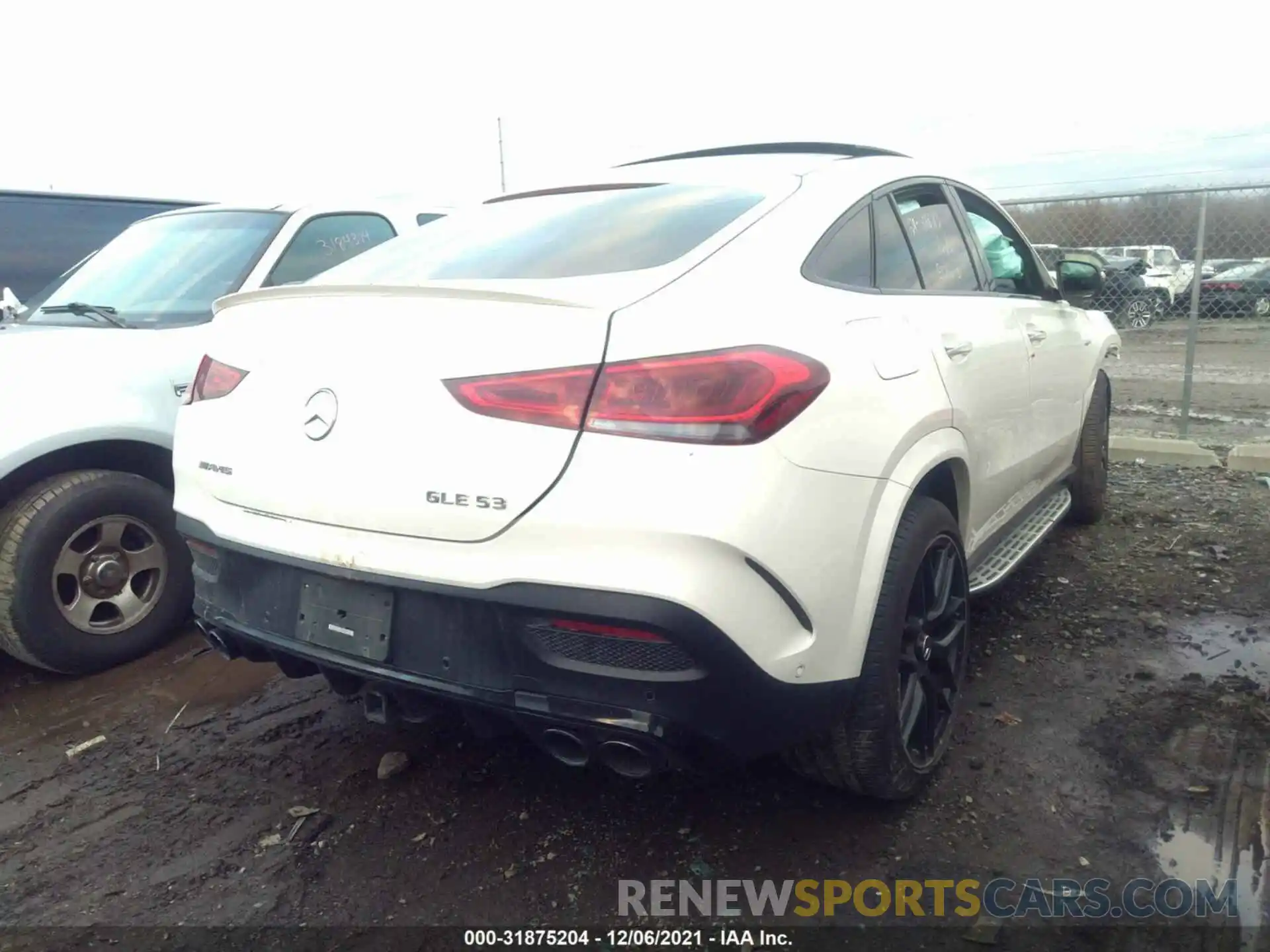 4 Photograph of a damaged car 4JGFD6BB9MA203903 MERCEDES-BENZ GLE 2021