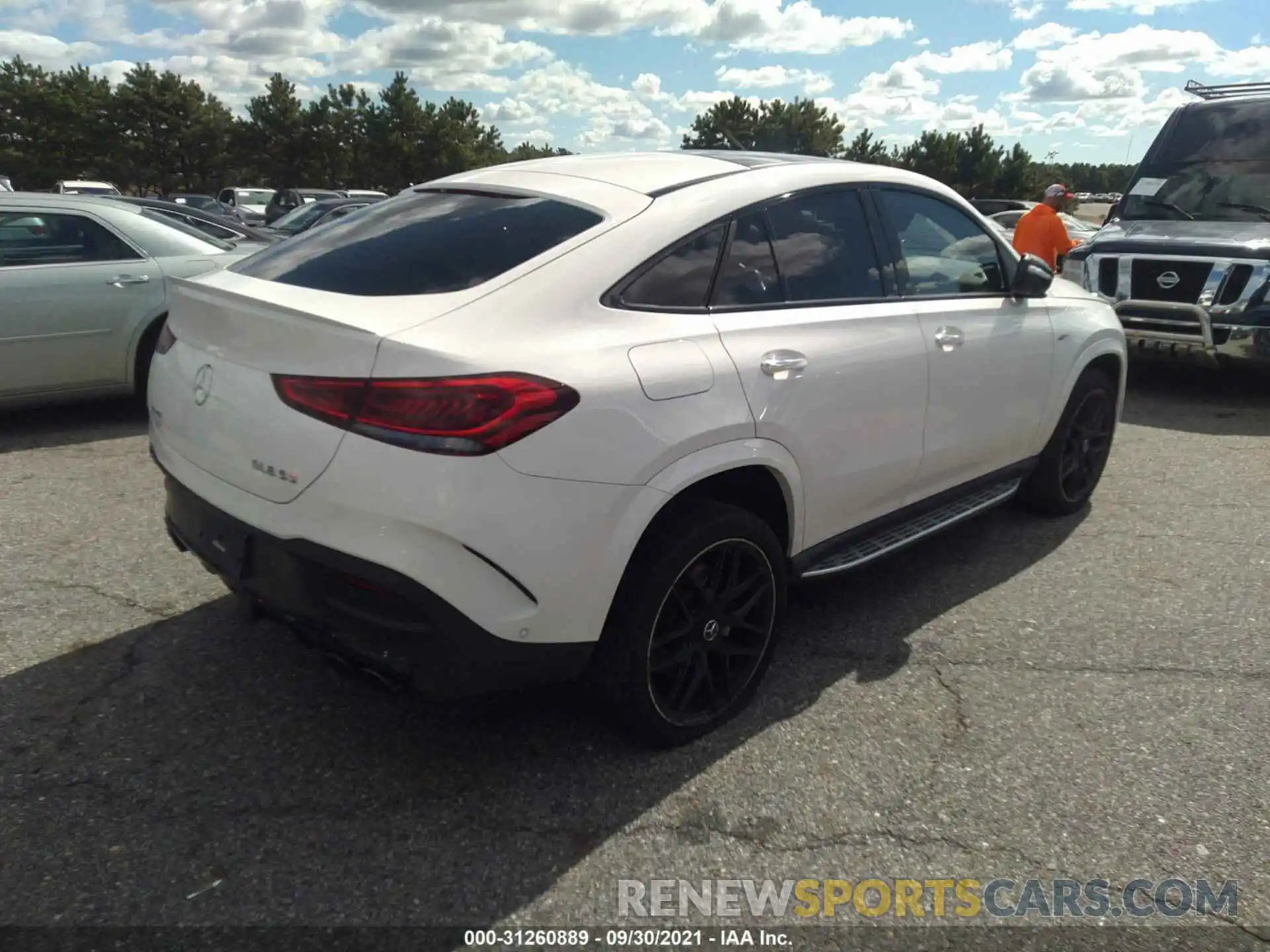 4 Photograph of a damaged car 4JGFD6BB9MA296440 MERCEDES-BENZ GLE 2021