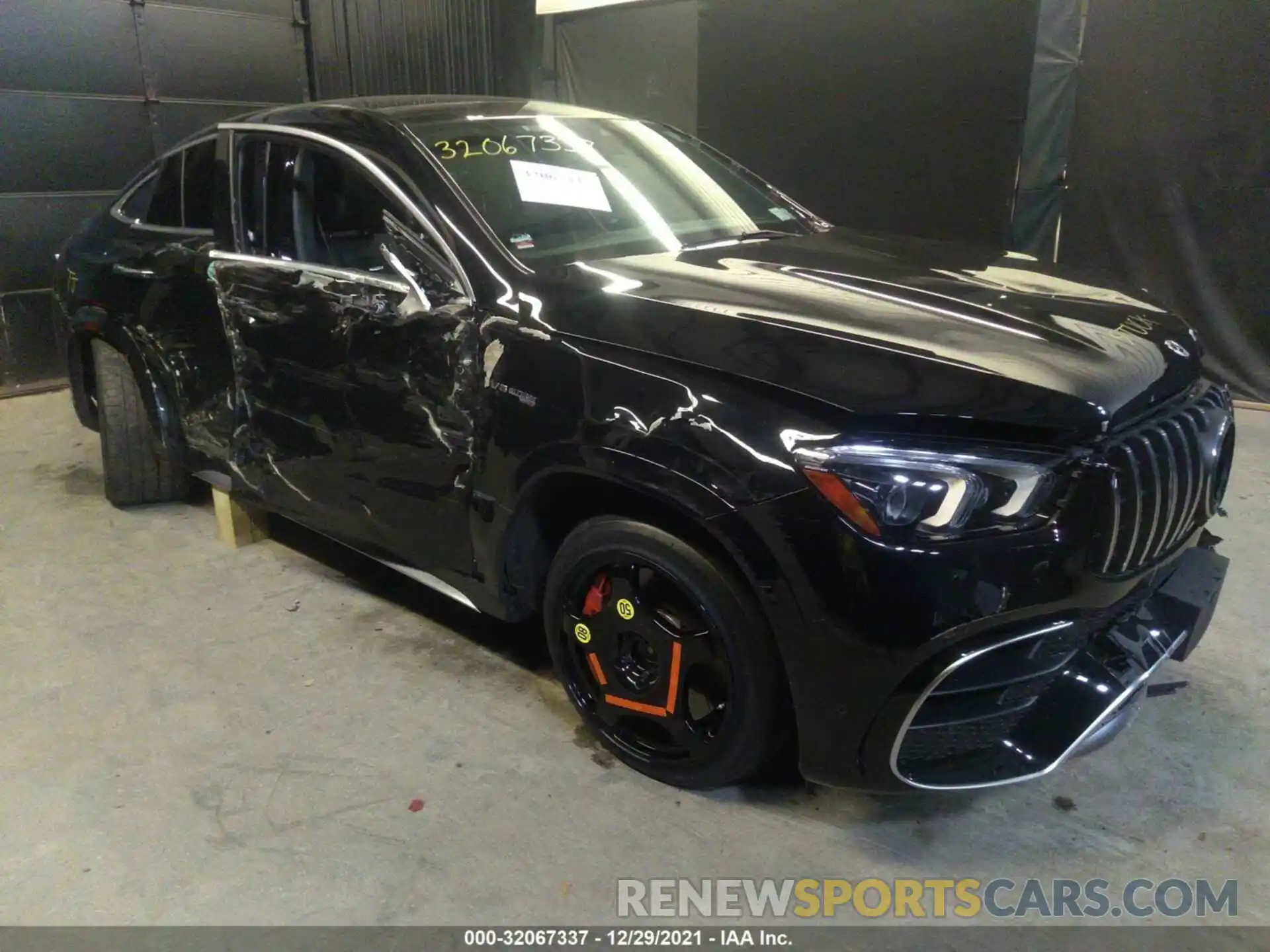 6 Photograph of a damaged car 4JGFD8KBXMA379774 MERCEDES-BENZ GLE 2021