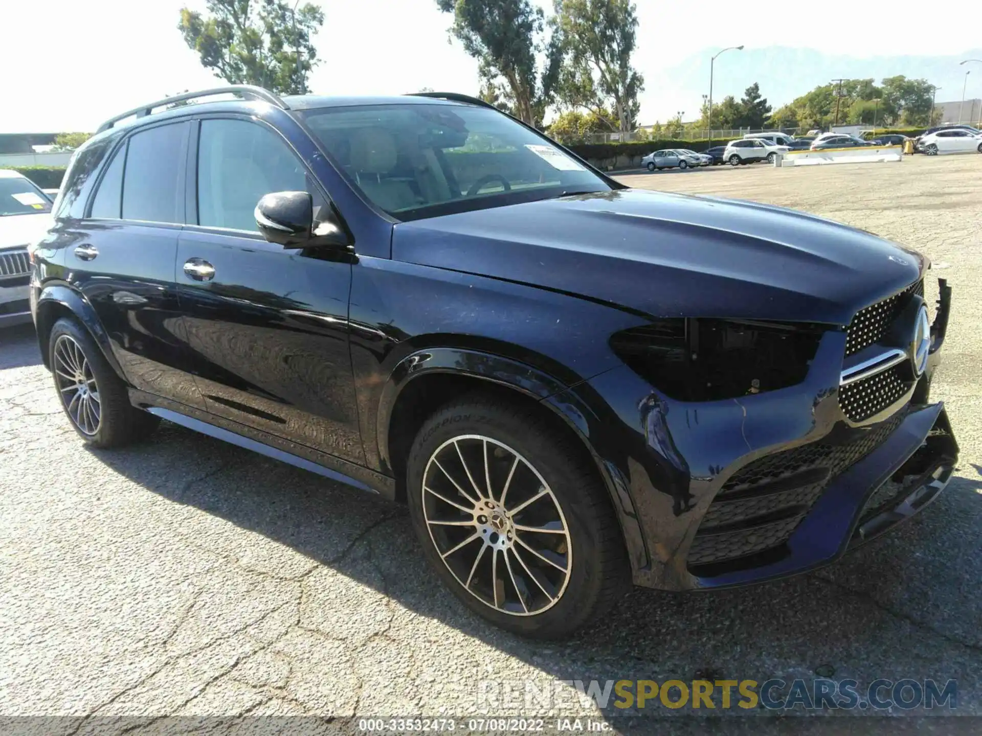 1 Photograph of a damaged car 4JGFB4JB1NA665286 MERCEDES-BENZ GLE 2022