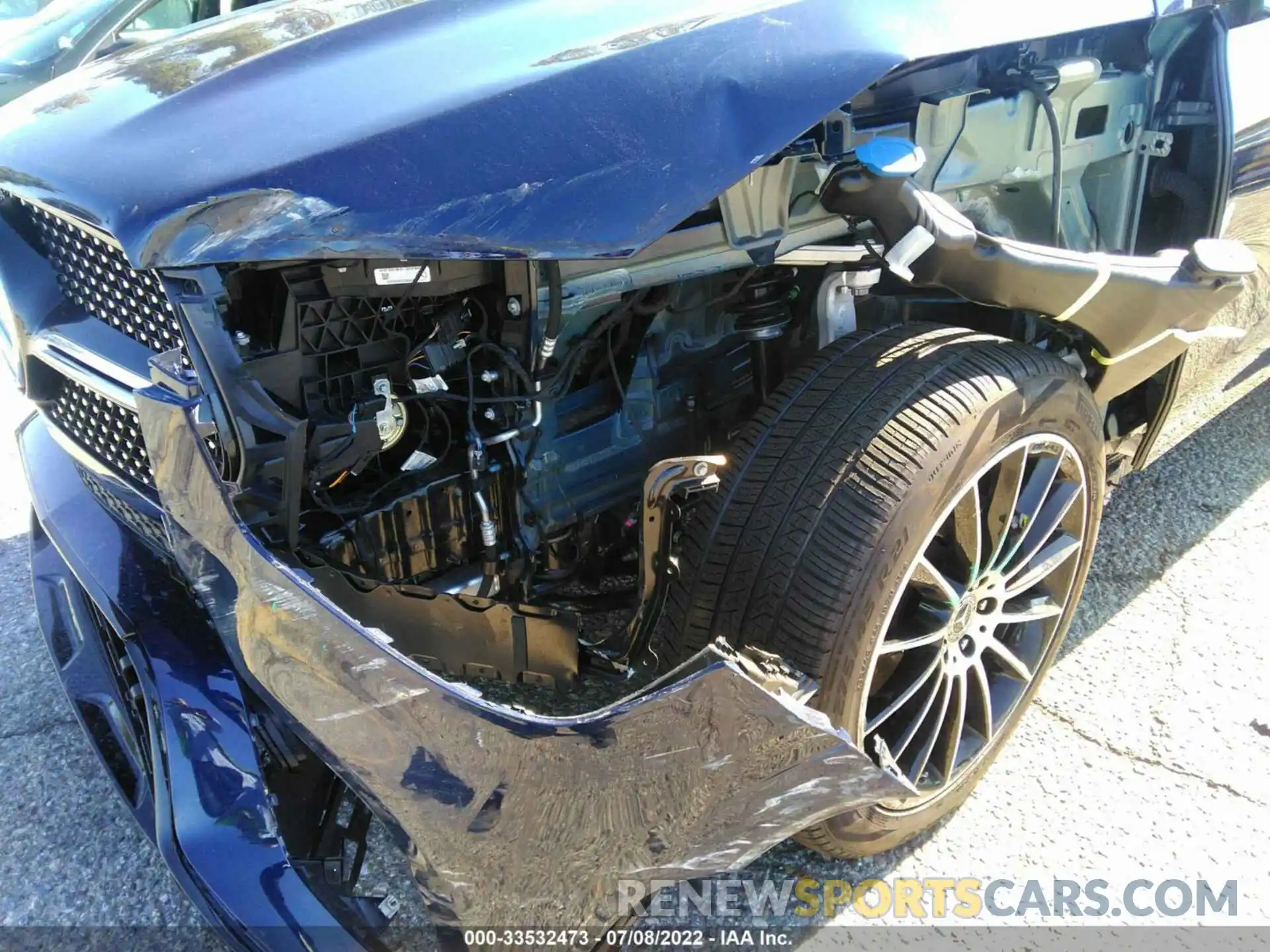 6 Photograph of a damaged car 4JGFB4JB1NA665286 MERCEDES-BENZ GLE 2022