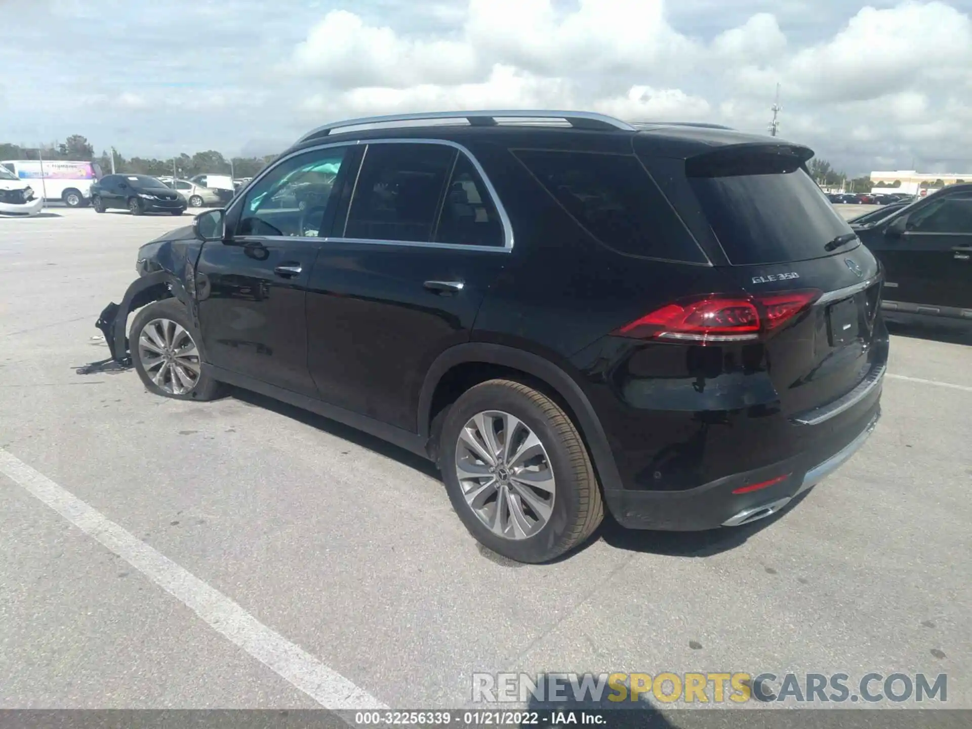 3 Photograph of a damaged car 4JGFB4JB3NA595466 MERCEDES-BENZ GLE 2022