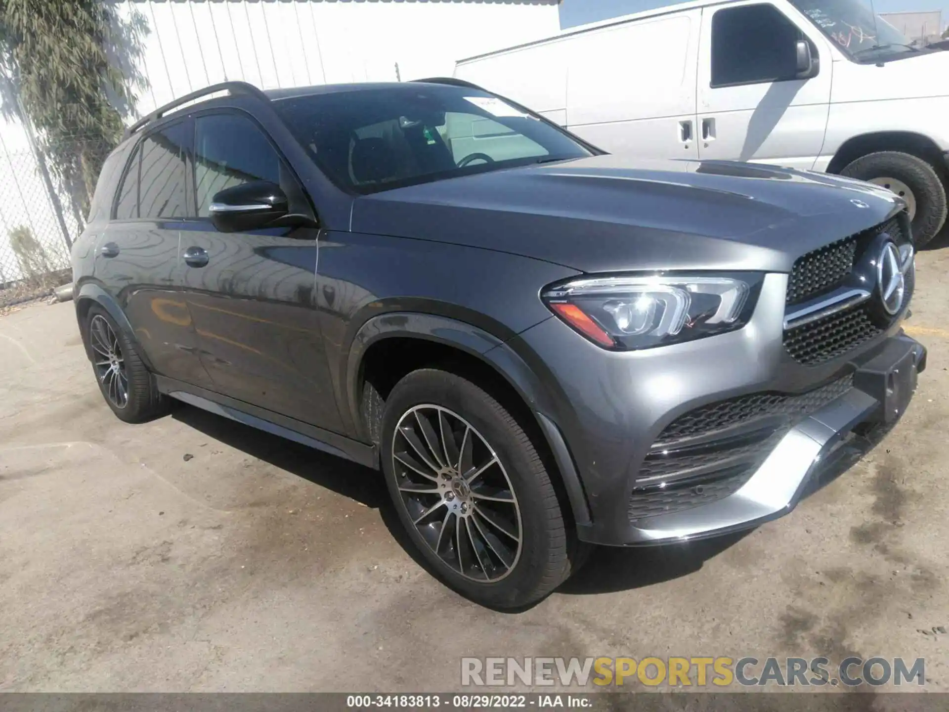 1 Photograph of a damaged car 4JGFB4JB5NA584596 MERCEDES-BENZ GLE 2022