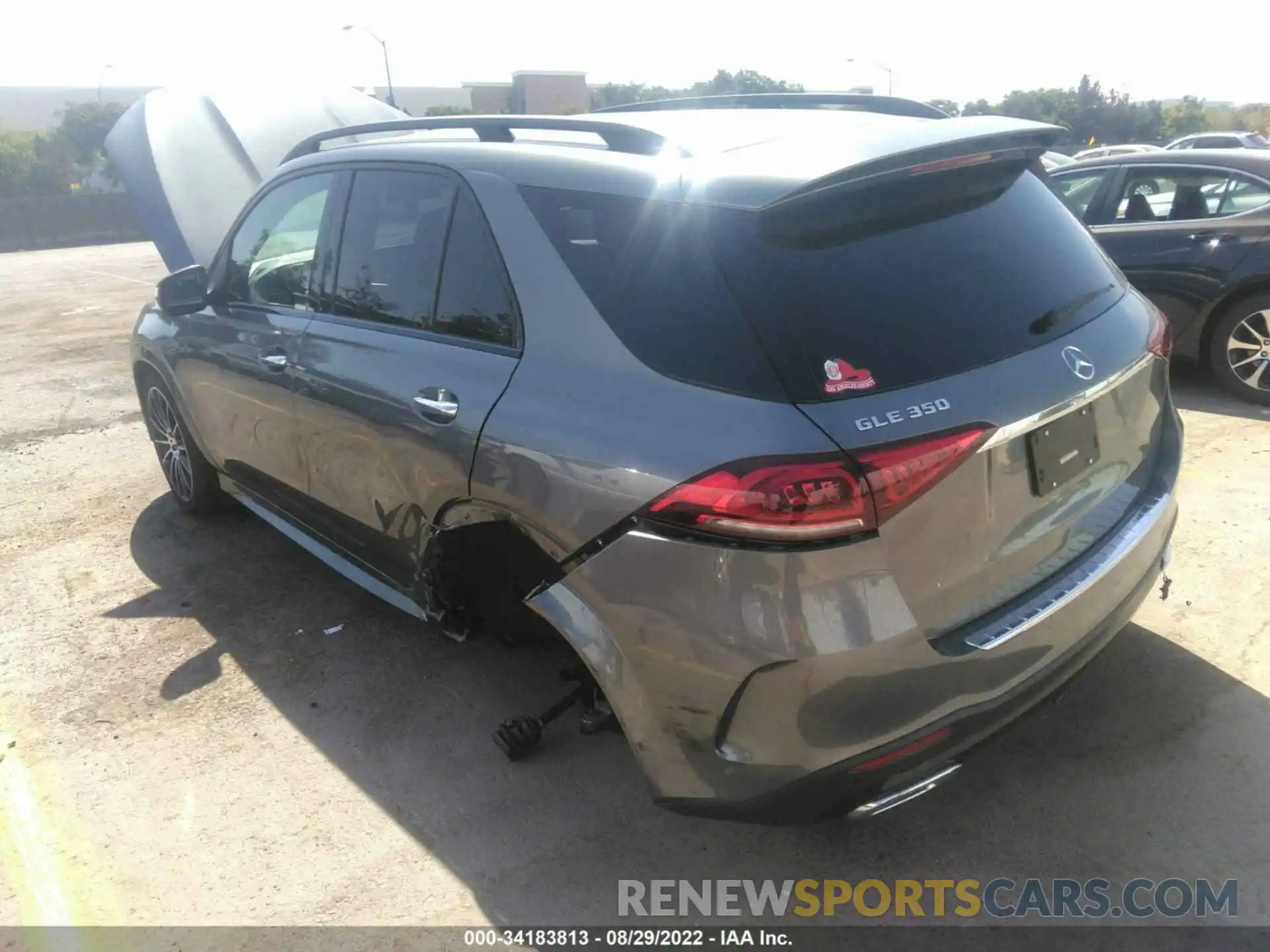 6 Photograph of a damaged car 4JGFB4JB5NA584596 MERCEDES-BENZ GLE 2022