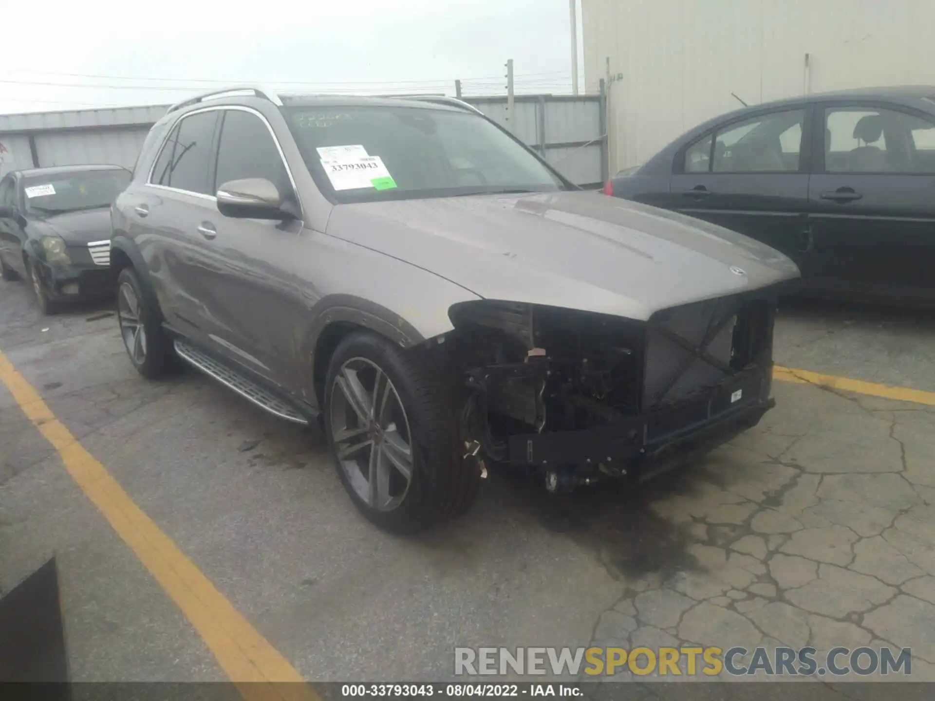 1 Photograph of a damaged car 4JGFB4JB5NA703361 MERCEDES-BENZ GLE 2022