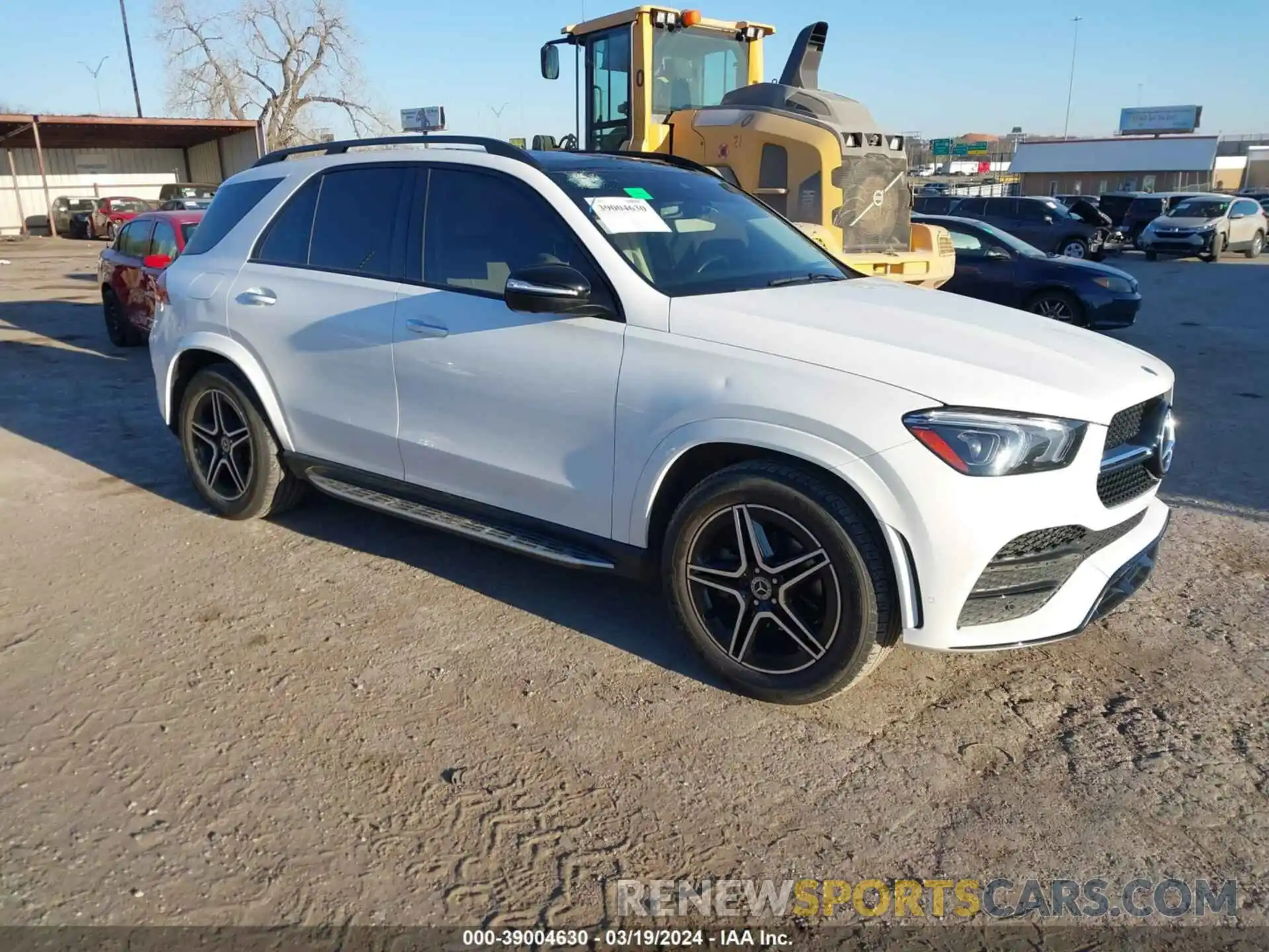 1 Photograph of a damaged car 4JGFB4JB8NA608163 MERCEDES-BENZ GLE 2022