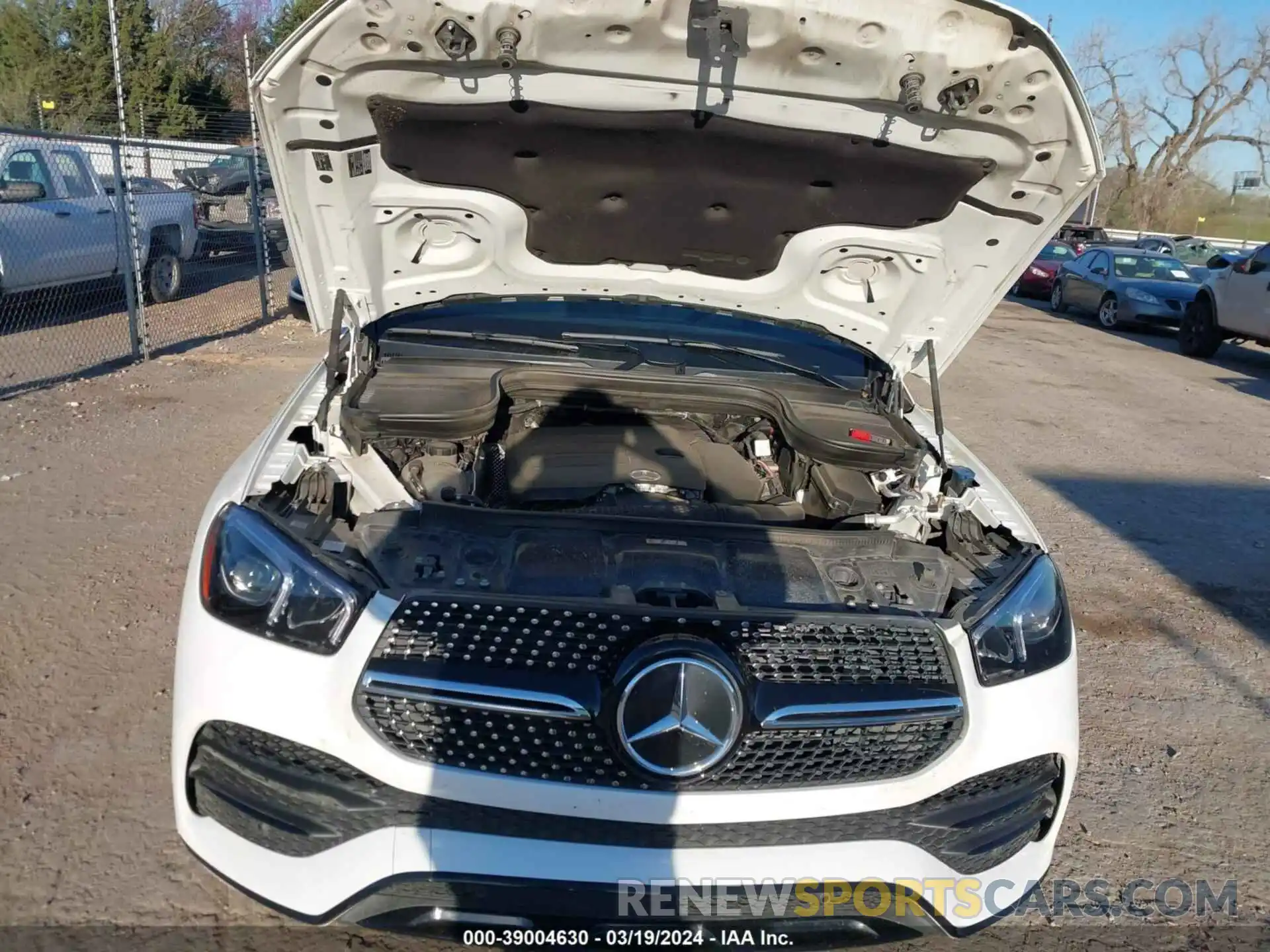 10 Photograph of a damaged car 4JGFB4JB8NA608163 MERCEDES-BENZ GLE 2022