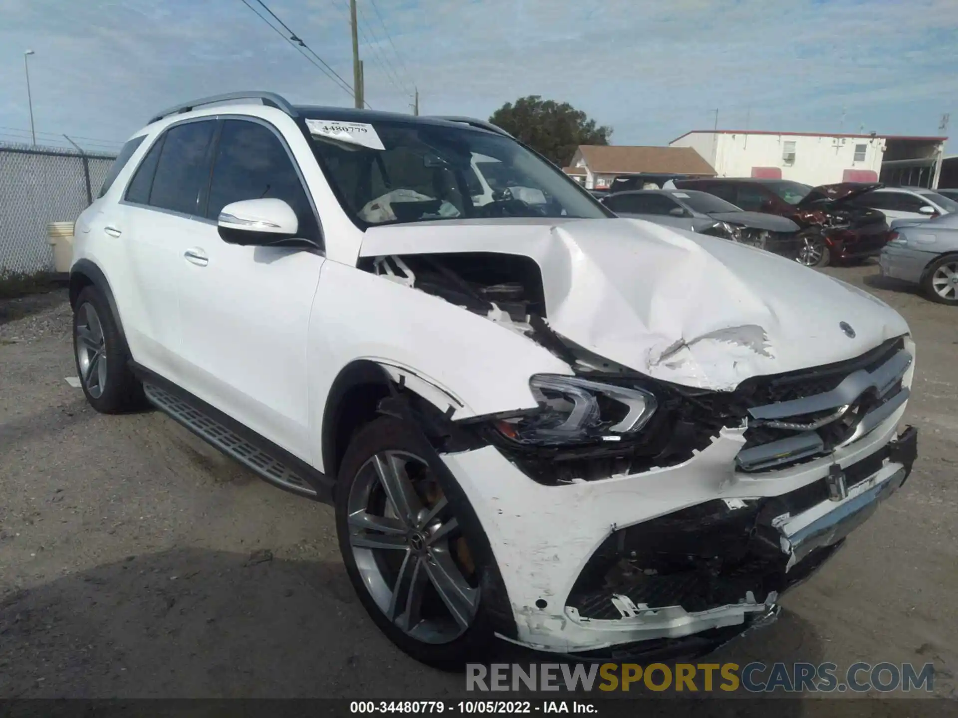 1 Photograph of a damaged car 4JGFB4JB9NA628664 MERCEDES-BENZ GLE 2022