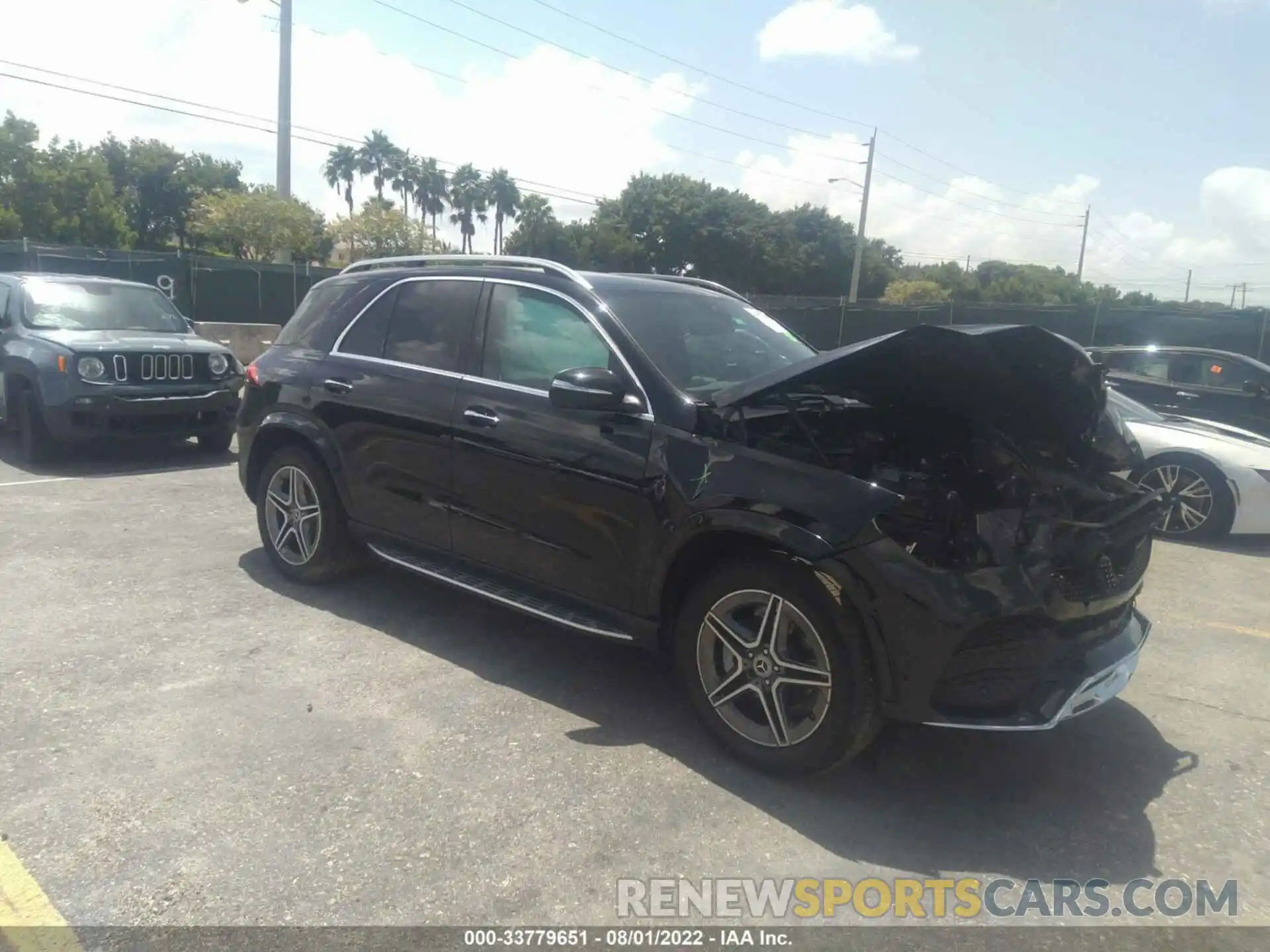 1 Photograph of a damaged car 4JGFB4KB4NA785033 MERCEDES-BENZ GLE 2022