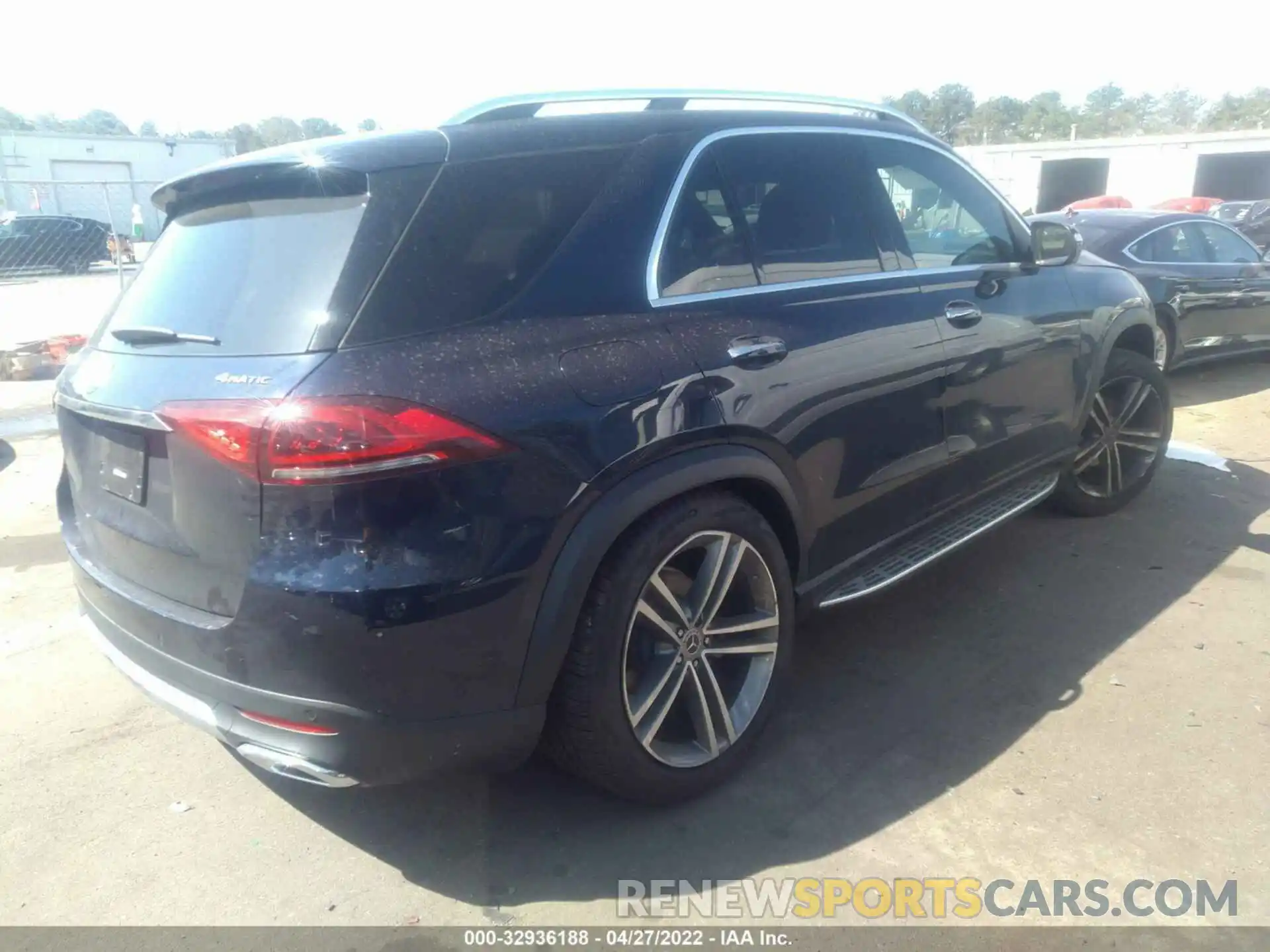 4 Фотография поврежденного автомобиля 4JGFB4KB5NA678248 MERCEDES-BENZ GLE 2022