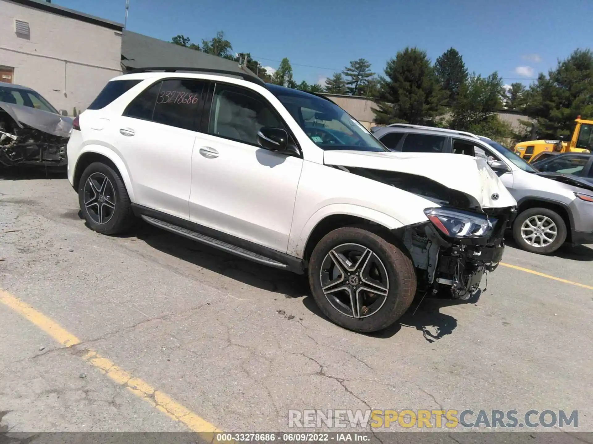 1 Photograph of a damaged car 4JGFB4KB6NA714819 MERCEDES-BENZ GLE 2022