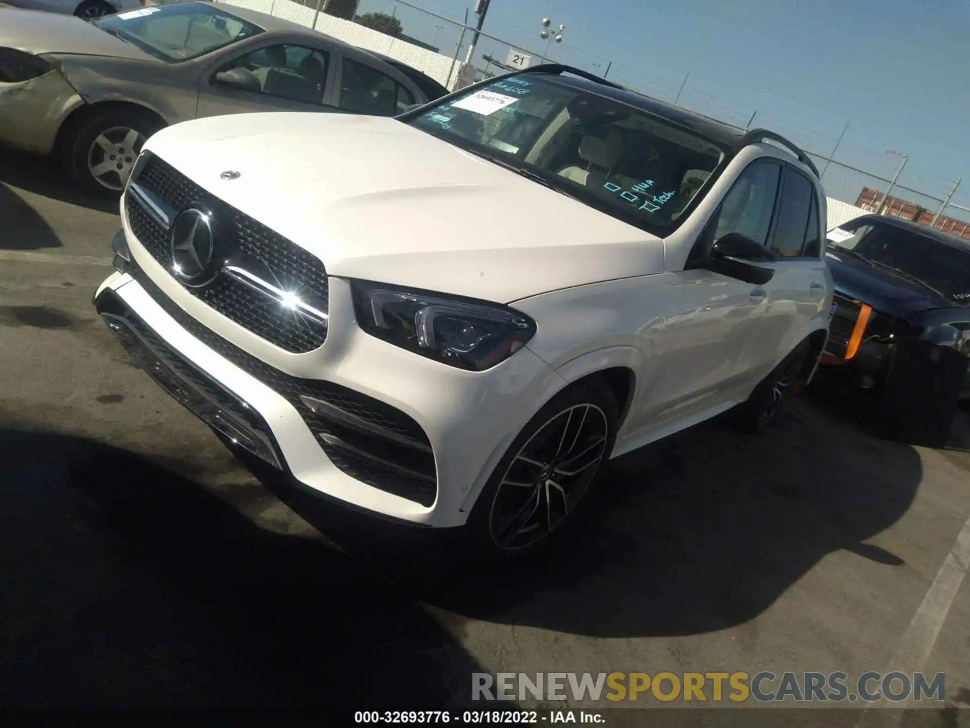 2 Photograph of a damaged car 4JGFB5KB1NA632423 MERCEDES-BENZ GLE 2022