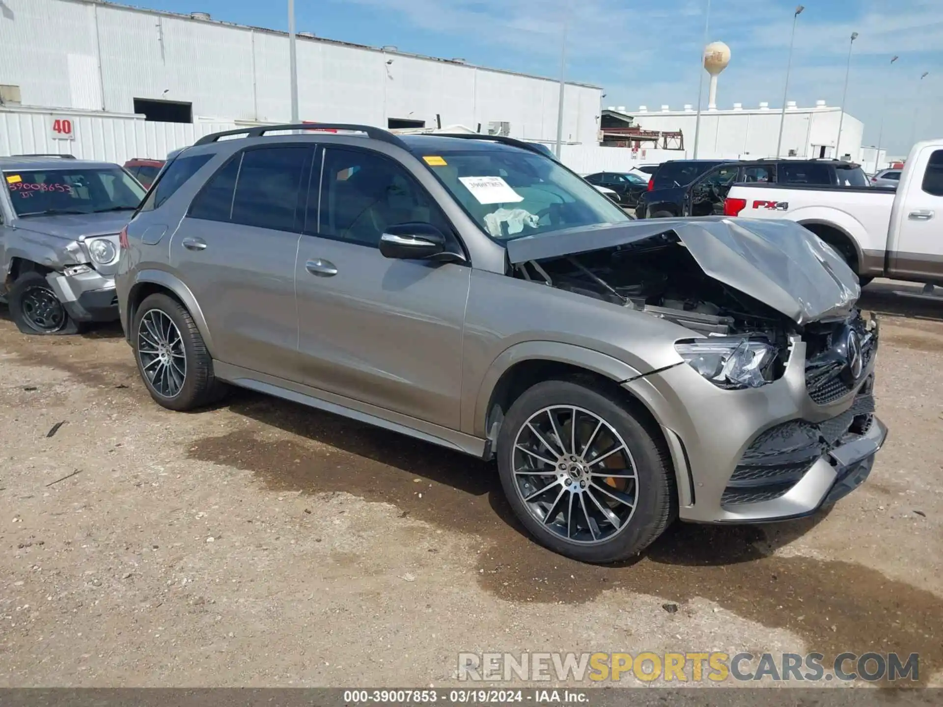 1 Photograph of a damaged car 4JGFB5KB7NA772878 MERCEDES-BENZ GLE 2022