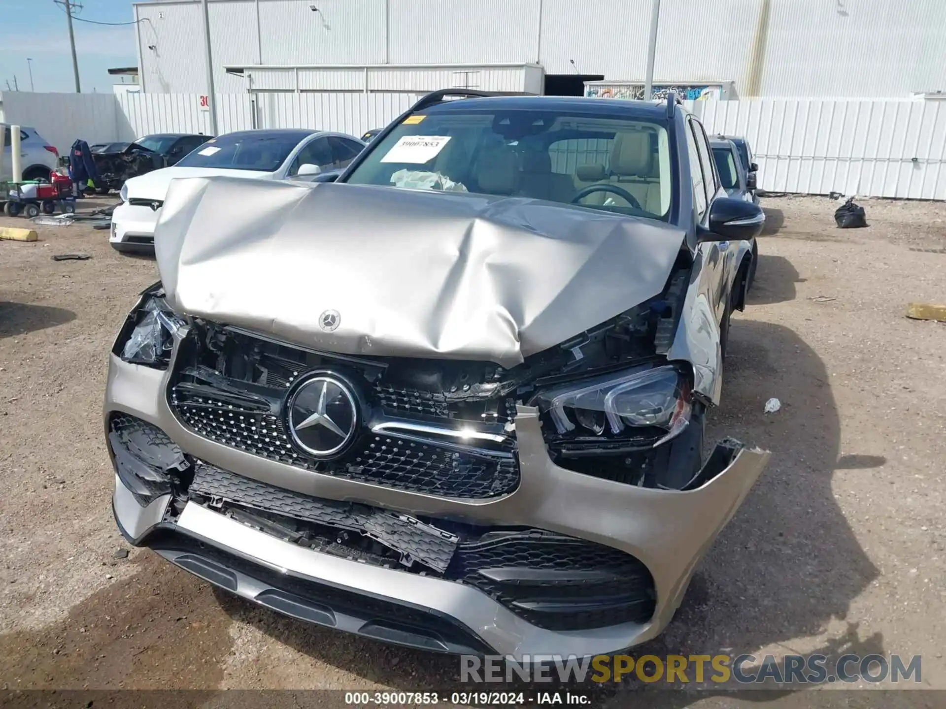 13 Photograph of a damaged car 4JGFB5KB7NA772878 MERCEDES-BENZ GLE 2022