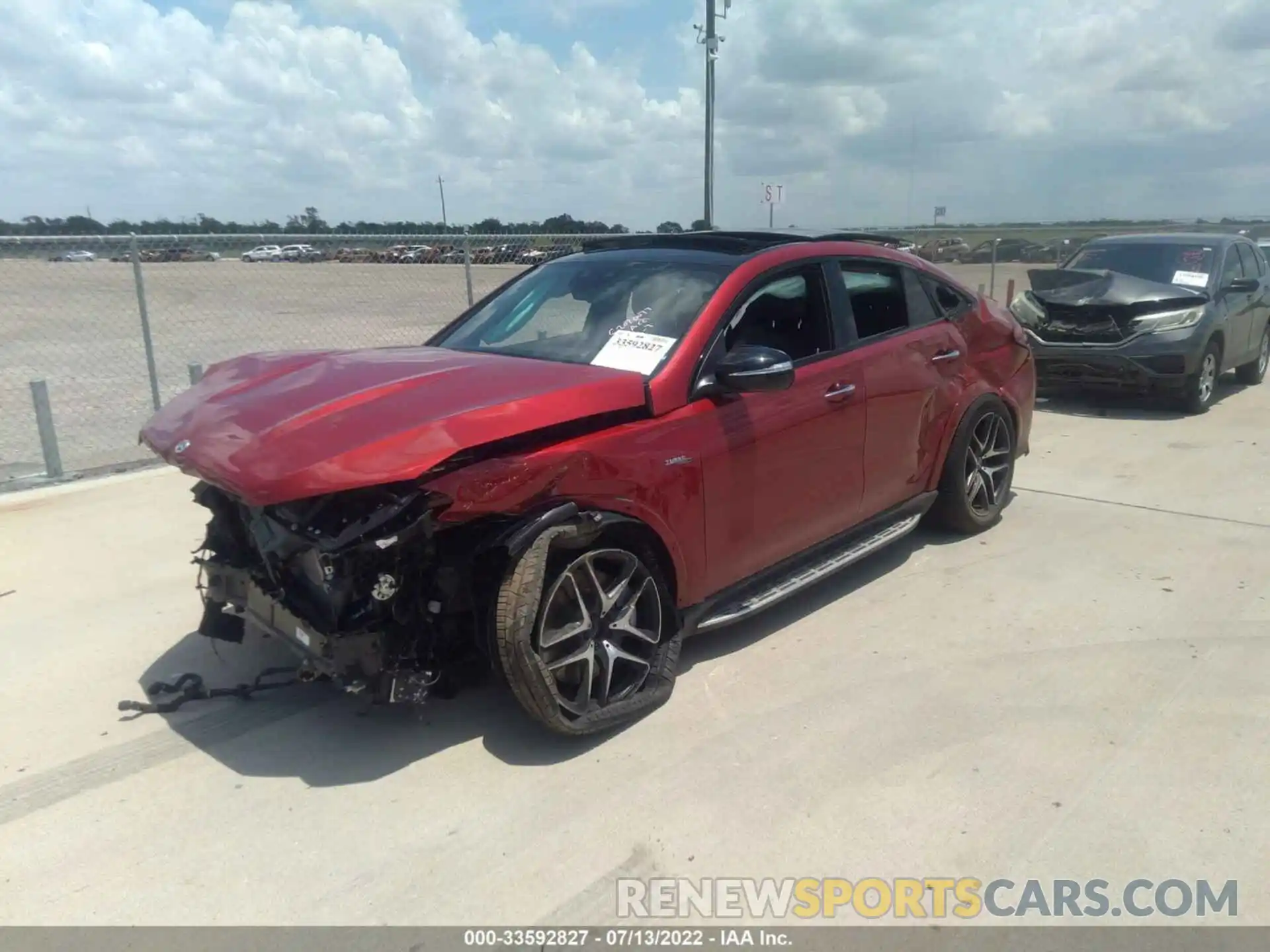 2 Photograph of a damaged car 4JGFD6BB4NA780453 MERCEDES-BENZ GLE 2022