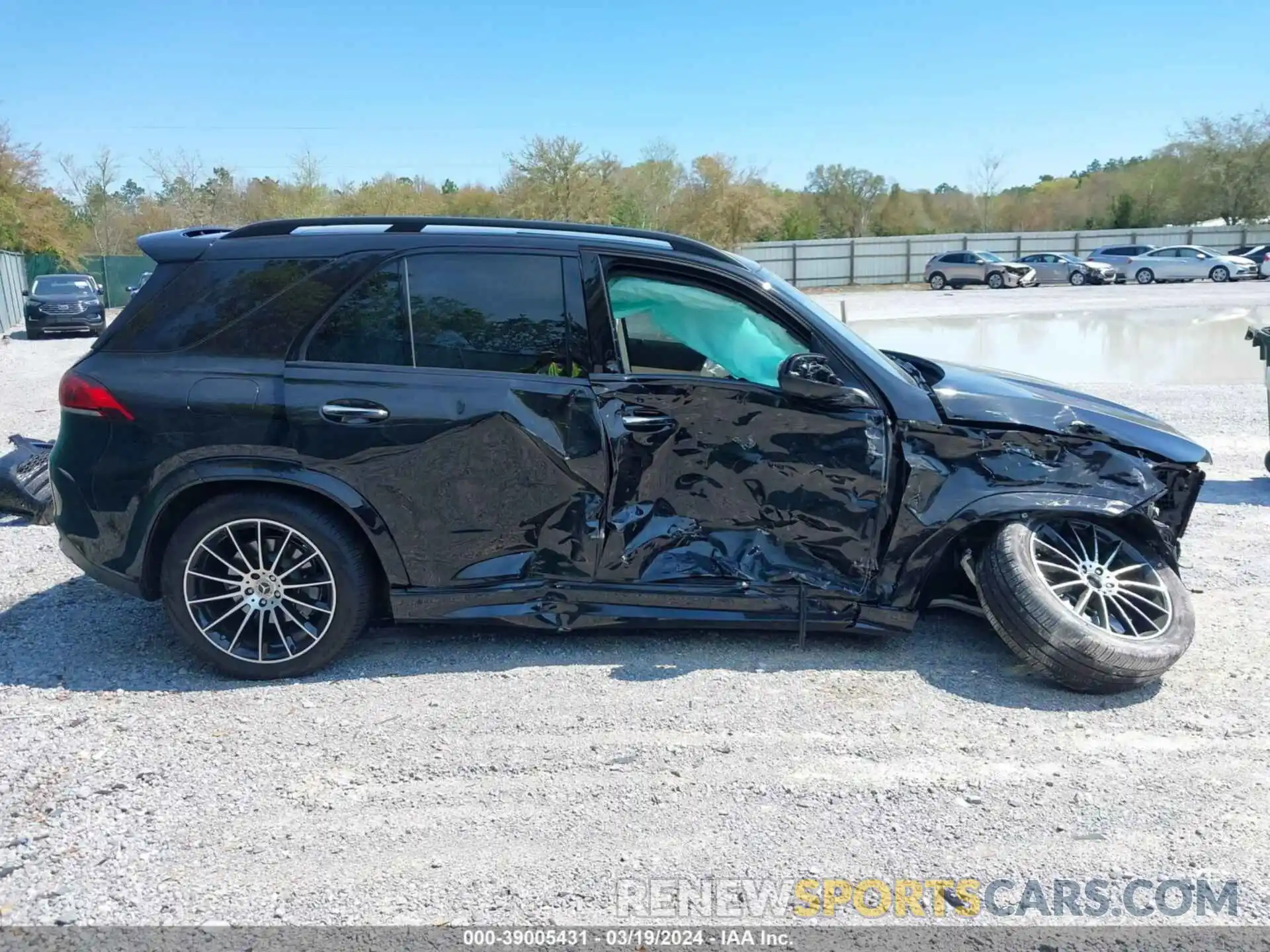 14 Photograph of a damaged car 4JGFB5KBXPA937115 MERCEDES-BENZ GLE 2023