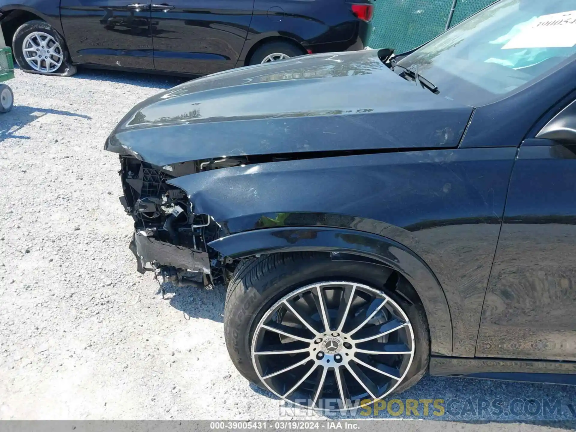 18 Photograph of a damaged car 4JGFB5KBXPA937115 MERCEDES-BENZ GLE 2023