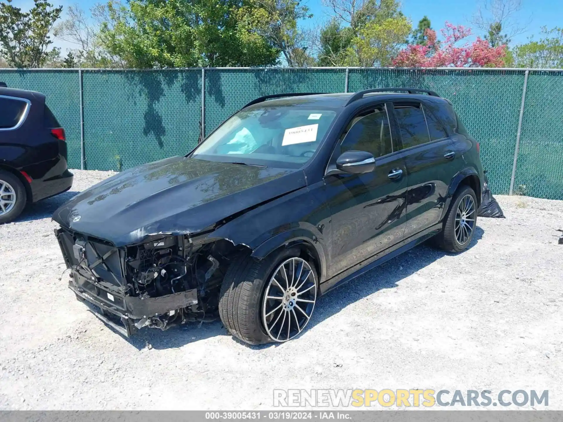 2 Photograph of a damaged car 4JGFB5KBXPA937115 MERCEDES-BENZ GLE 2023