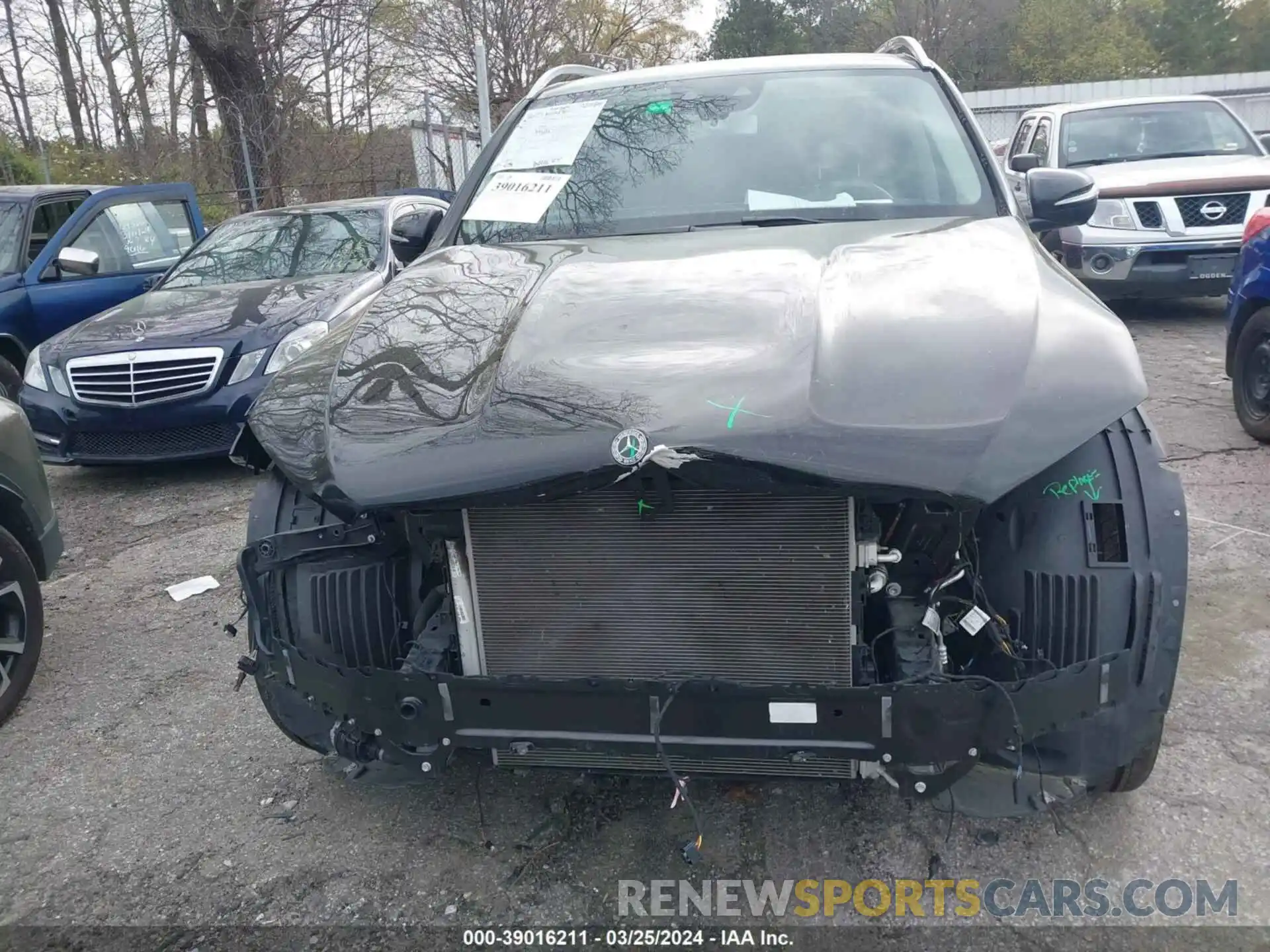 6 Photograph of a damaged car 4JGFB4KE6LA011874 MERCEDES-BENZ GLE 350 2020